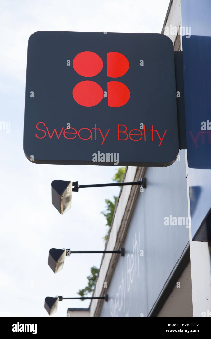Il segno e il logo di Betty sudato nel Regno Unito Foto Stock