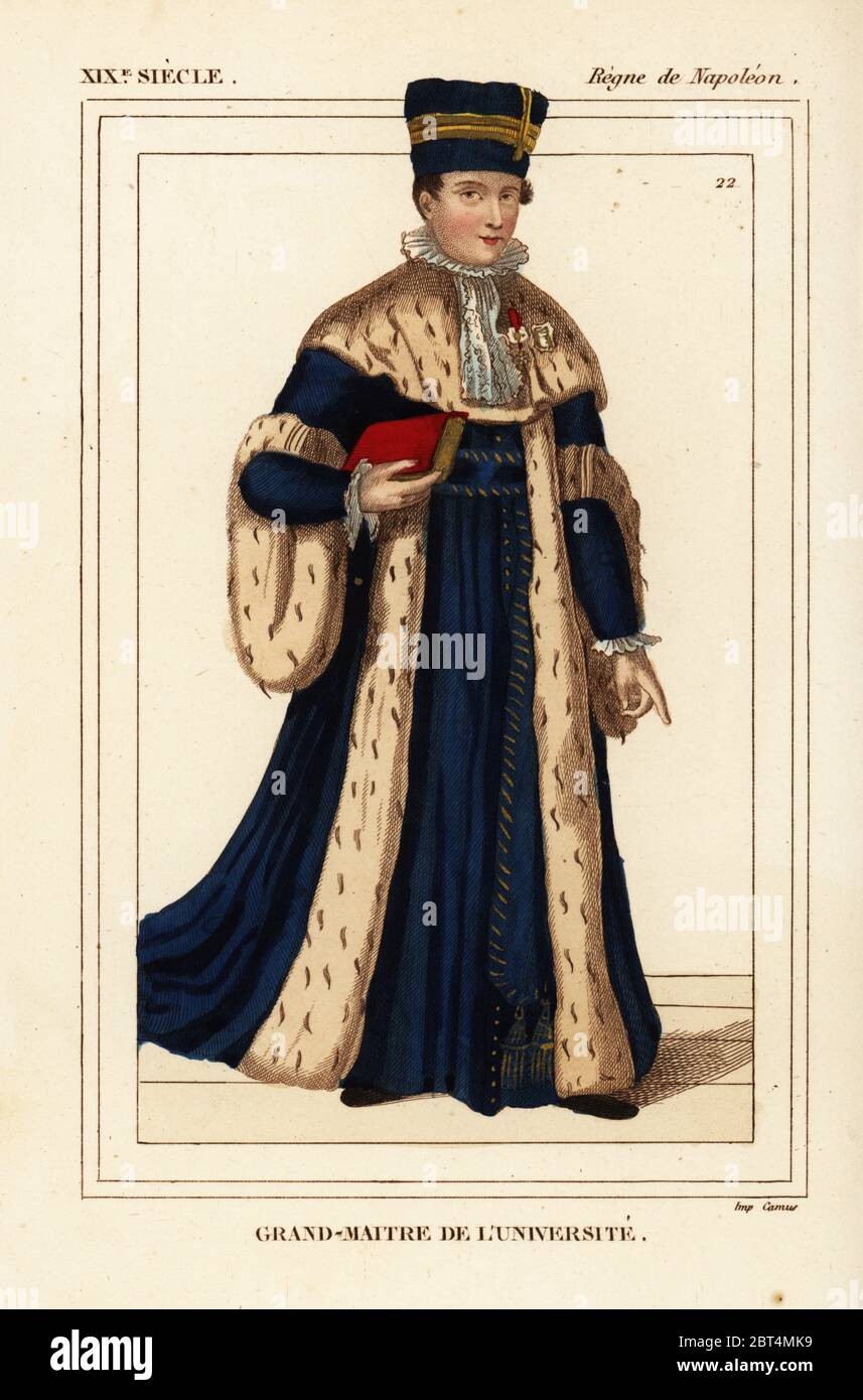 Costume di un gran maestro di una università, epoca napoleonica. Litografia Handcolored da Leopoldo Massard da Le Bibliophile Jacob aka Paul Lacroix i costumi Historiques de la France (costumi storici della Francia), Amministrazione de Librairie, Parigi, 1852. Foto Stock