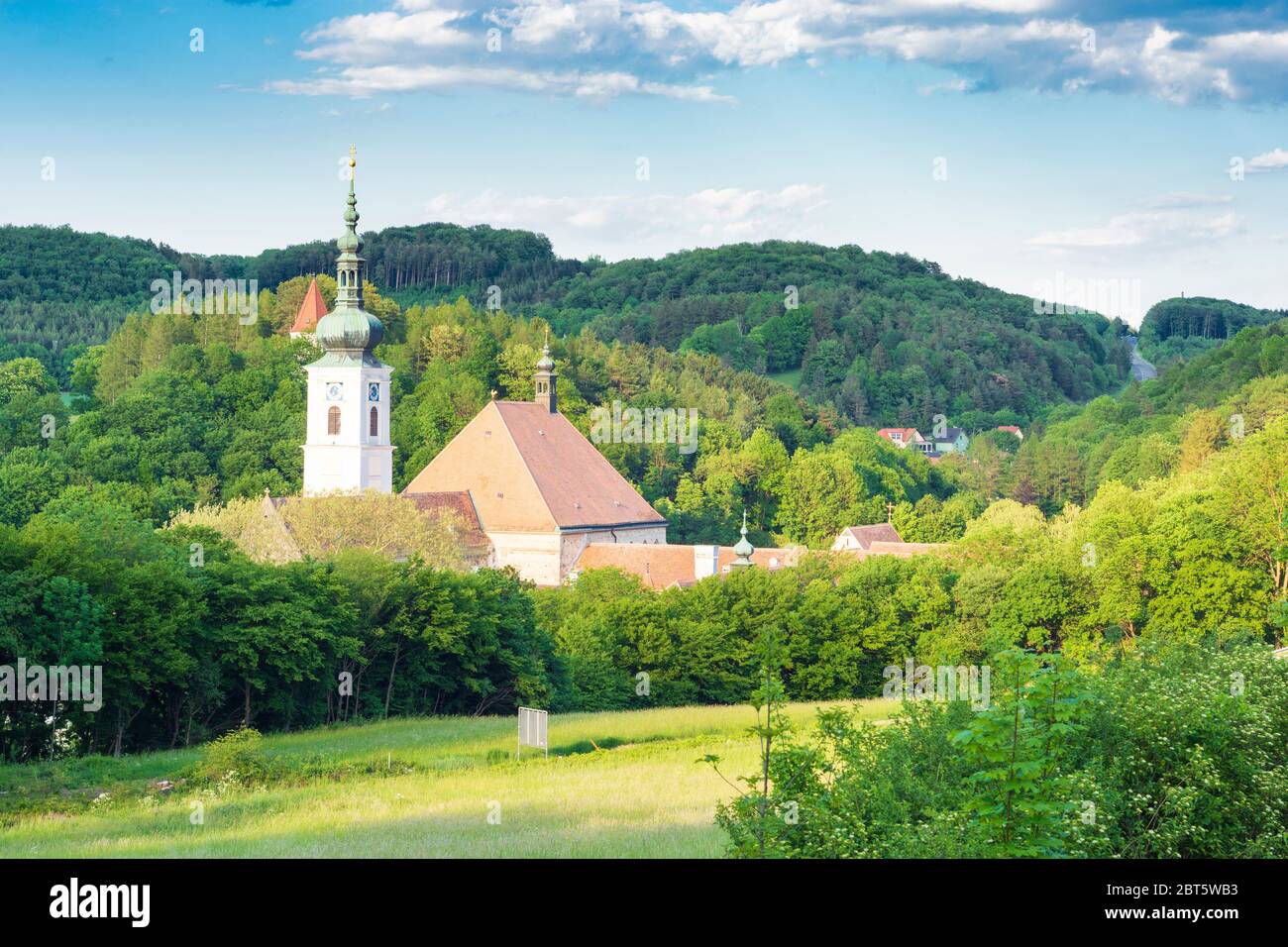 Heiligenkreuz: Abbazia di Stift Heiligenkreuz, a Wienerwald, Vienna Woods, Niederösterreich, bassa Austria, Austria Foto Stock