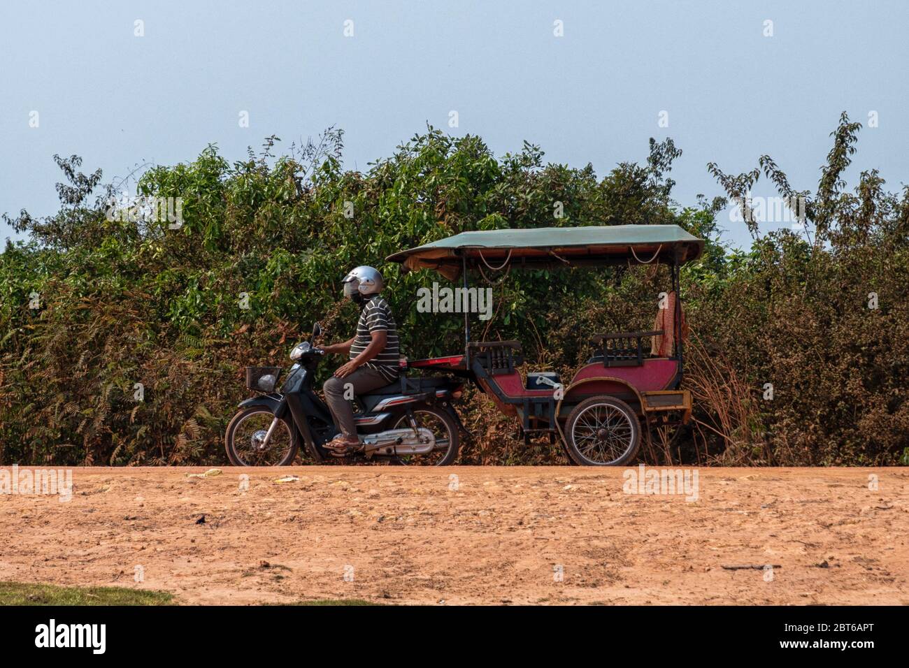 Un rickshaw motociclistico in Cambogia Foto Stock