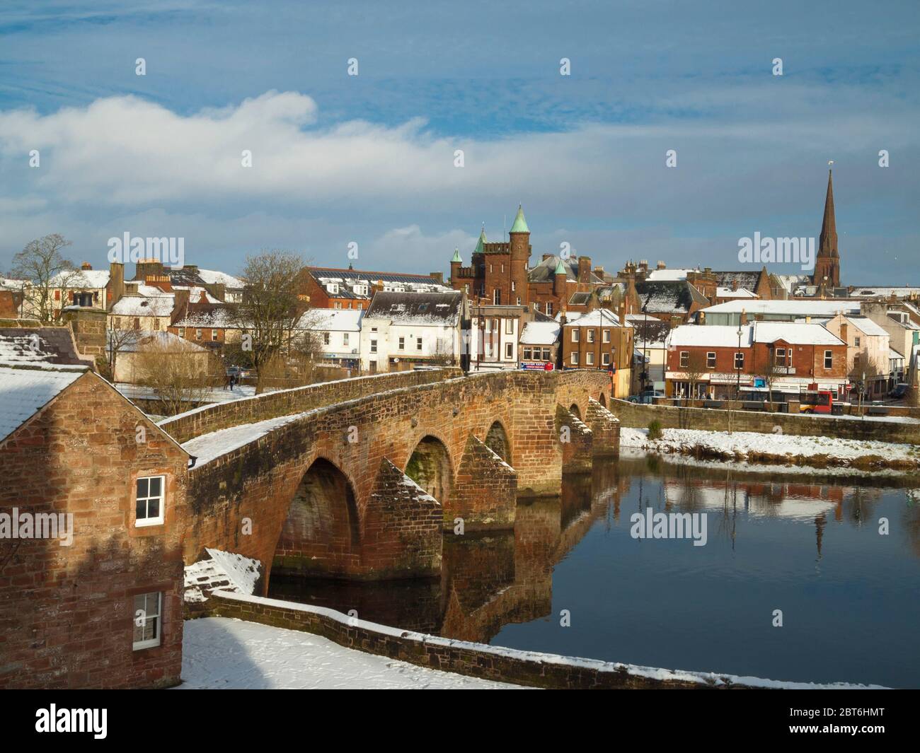 Dumfries Auld Briga in inverno neve, Dumfries Foto Stock