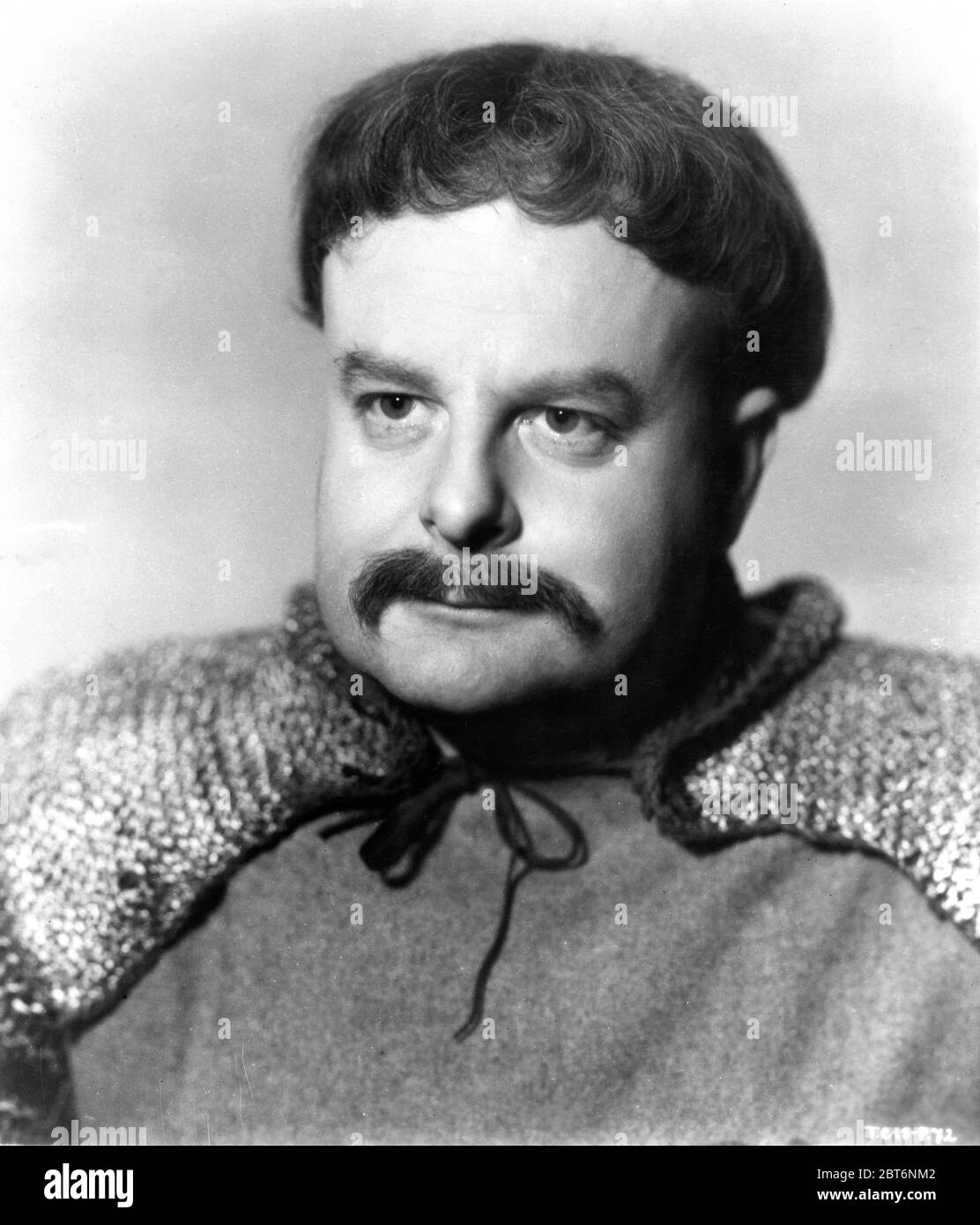 MICHAEL SHEPLEY Ritratto come capitano di Gower nell'esercito inglese in HENRY V 1944 regista LAURENCE OLIVIER giocare William Shakespeare musica William Walton Two Cities Films / Eagle - Lion Distributors Ltd Foto Stock