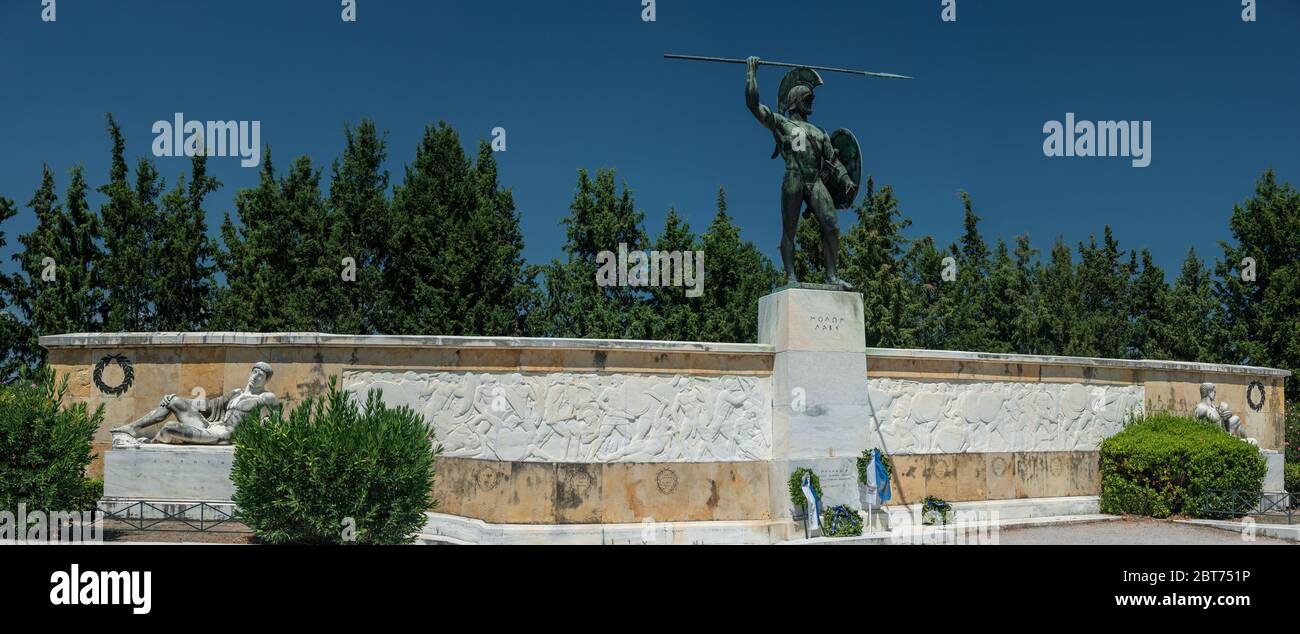 Questo monumento commemora la battaglia in cui 300 soldati spartani hanno tenuto fuori un esercito persiano per tre giorni Foto Stock