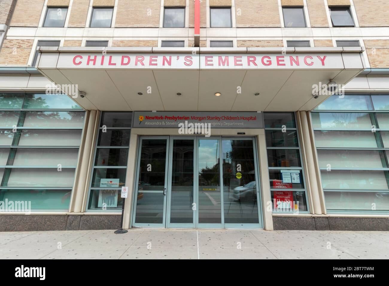 Ingresso di emergenza per bambini al Morgan Stanley Children's Hospital nel centro medico della New York Presbyterian-Columbia University Foto Stock
