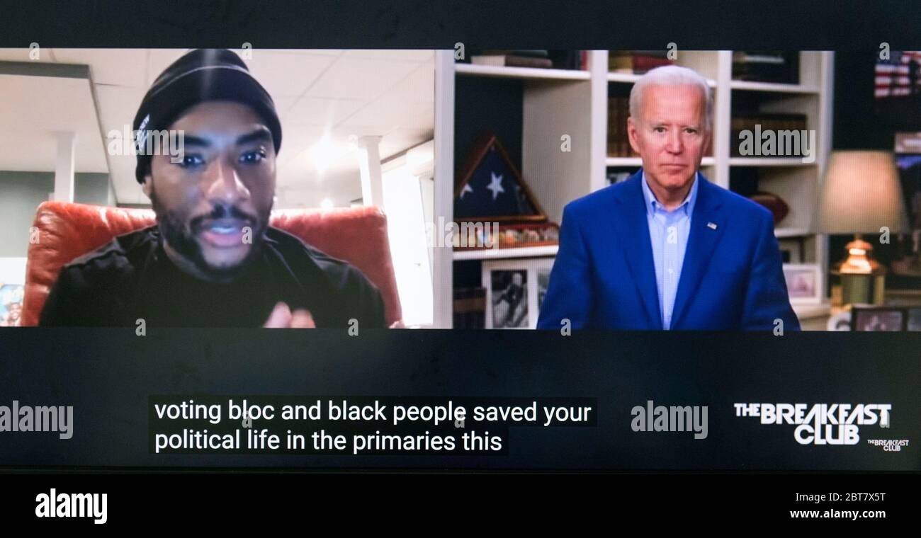 Wilmington, Delaware, Stati Uniti. 23 maggio 2020. Una schermata di un video a sottotitoli di ieri del Vice Presidente JOE BIDEN intervistato da CHARLAMAGNE THA GOD su 'The Breakfast Club'. Verso la fine dell'intervista, in risposta a Charlamagne che ha avuto più domande, il sig. Biden ha detto, ''. Se avete un problema capire se siete per me o Trump, allora non siete nero.'' Biden più tardi si scusò durante una successiva telefonata con le camere nere degli Stati Uniti, Inc, dicendo: ''non avrei dovuto essere un tale ragazzo. Non avrei dovuto essere così cavalier.(immagine di credito: © Brian C Foto Stock