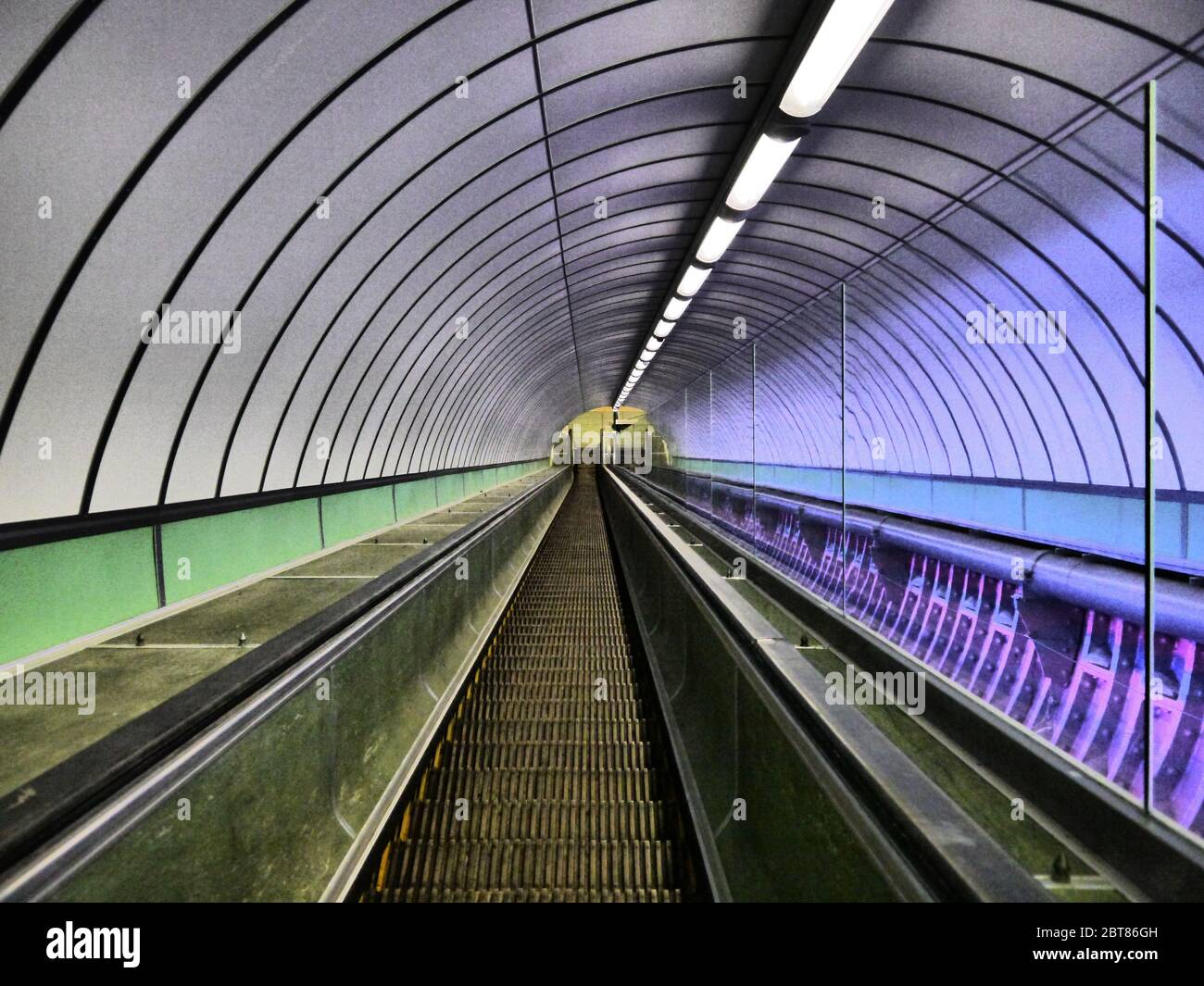 Tunnel pedonale di Tyne Foto Stock