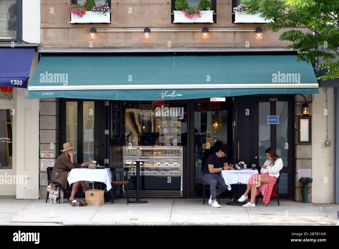 Vicolina, 1302 Madison Avenue, New York, NYC foto di un ristorante francese nel quartiere di Upper East Side Carnegie Hill Foto Stock