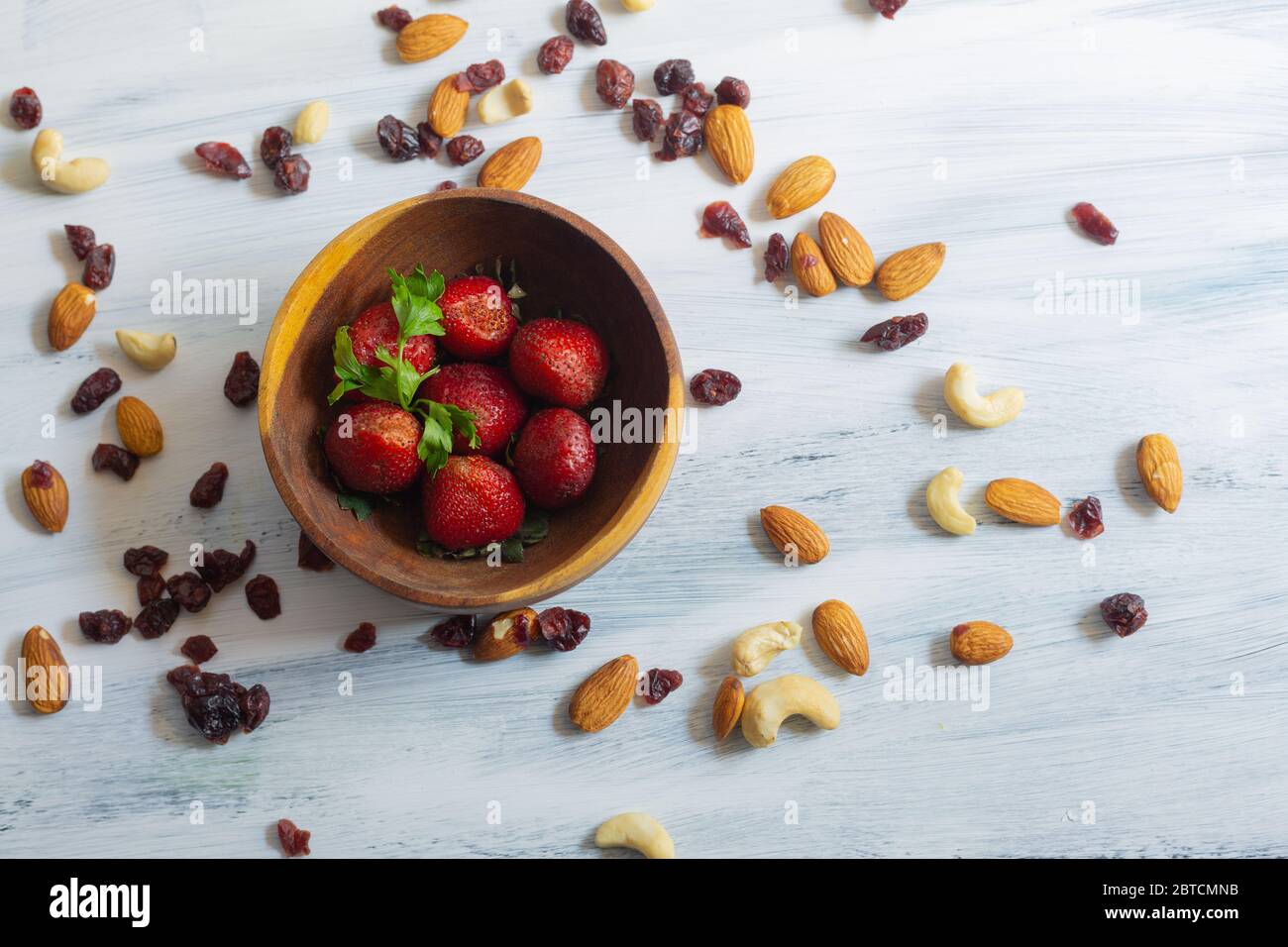 fragole per preparare un frullato o per mangiare come colazione o spuntino. Foto Stock