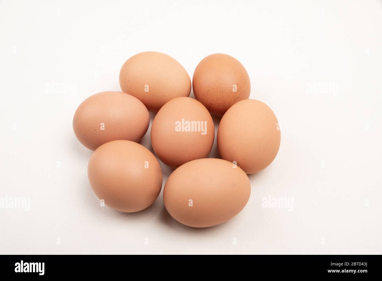 Primo piano di diversi tipi di uova 038 Foto stock - Alamy