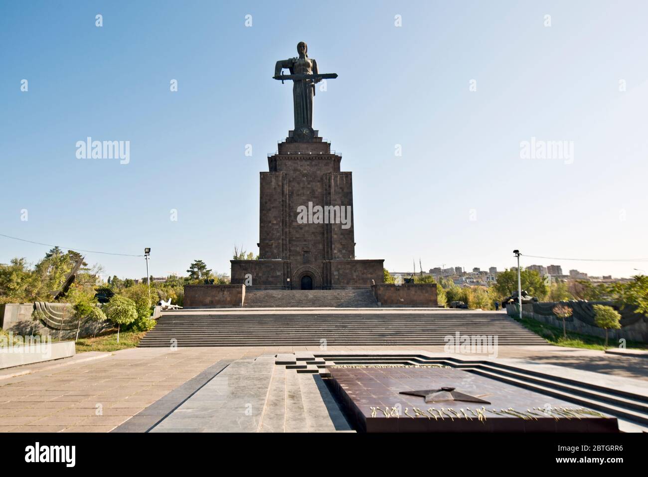 Madre Armenia statua, Yerevan Foto Stock