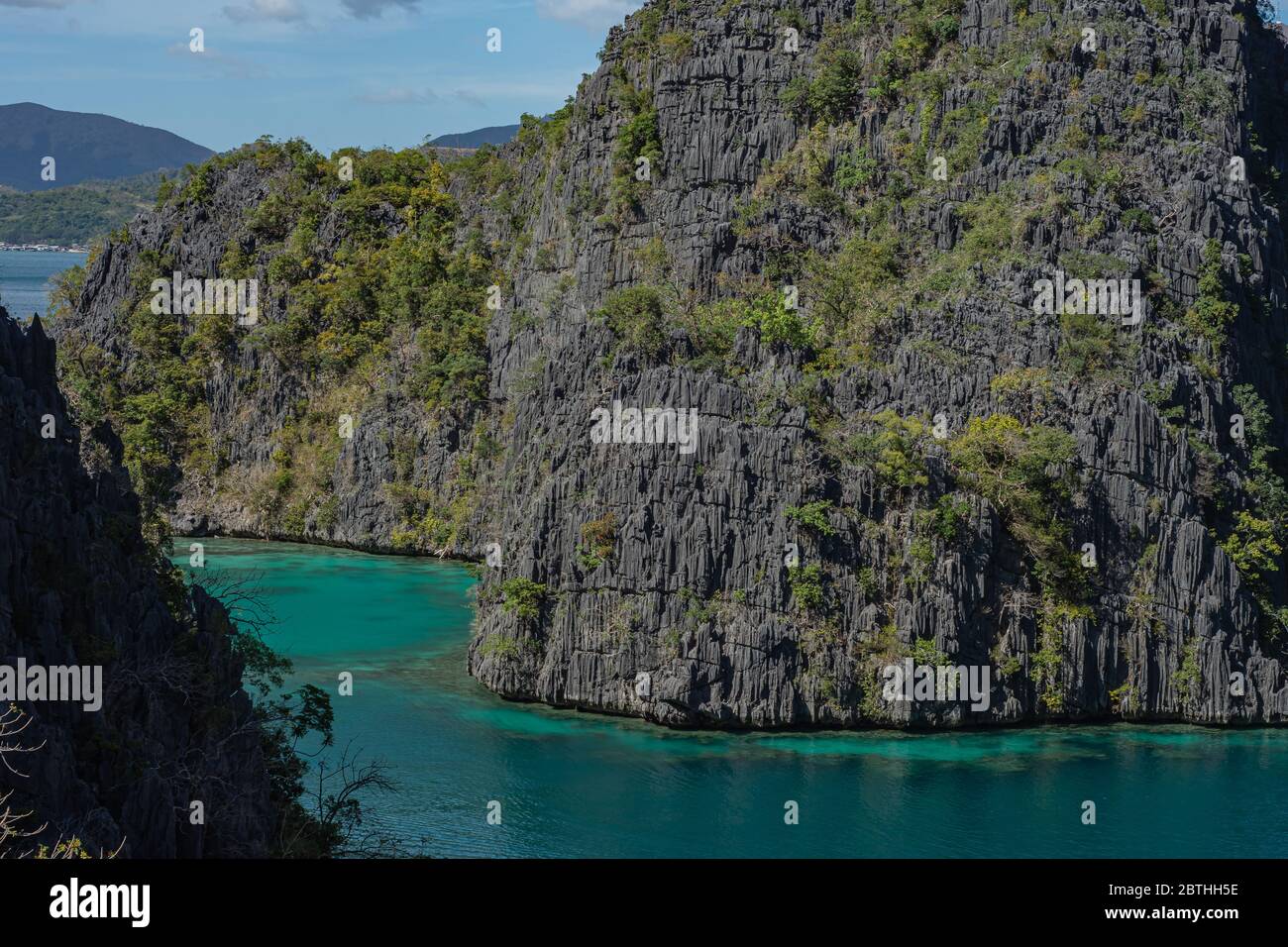 VISTA PANORAMICA DALL'ALTO, VISTA SULLA SPIAGGIA DALLE FILIPPINE, PALAWAN, 2019 Foto Stock