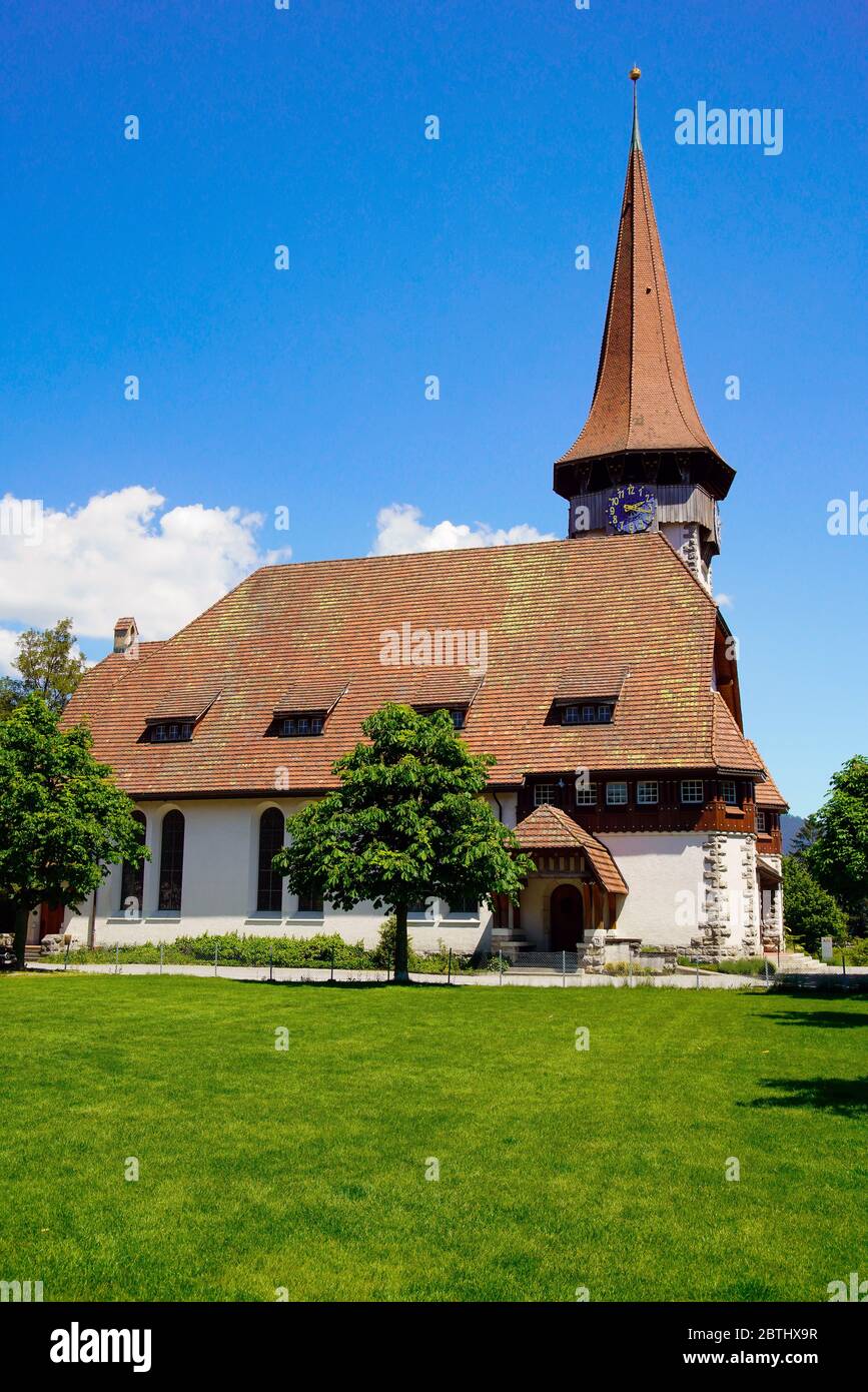 Chiesa riformata a Spiez costruita nel 1907, Oberland Bernese nel cantone di Berna Svizzera. Foto Stock