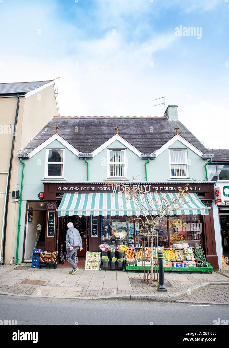 Negozio indipendente di frutta e verdura a Narberth a Pemrokeshire, Galles UK Foto Stock