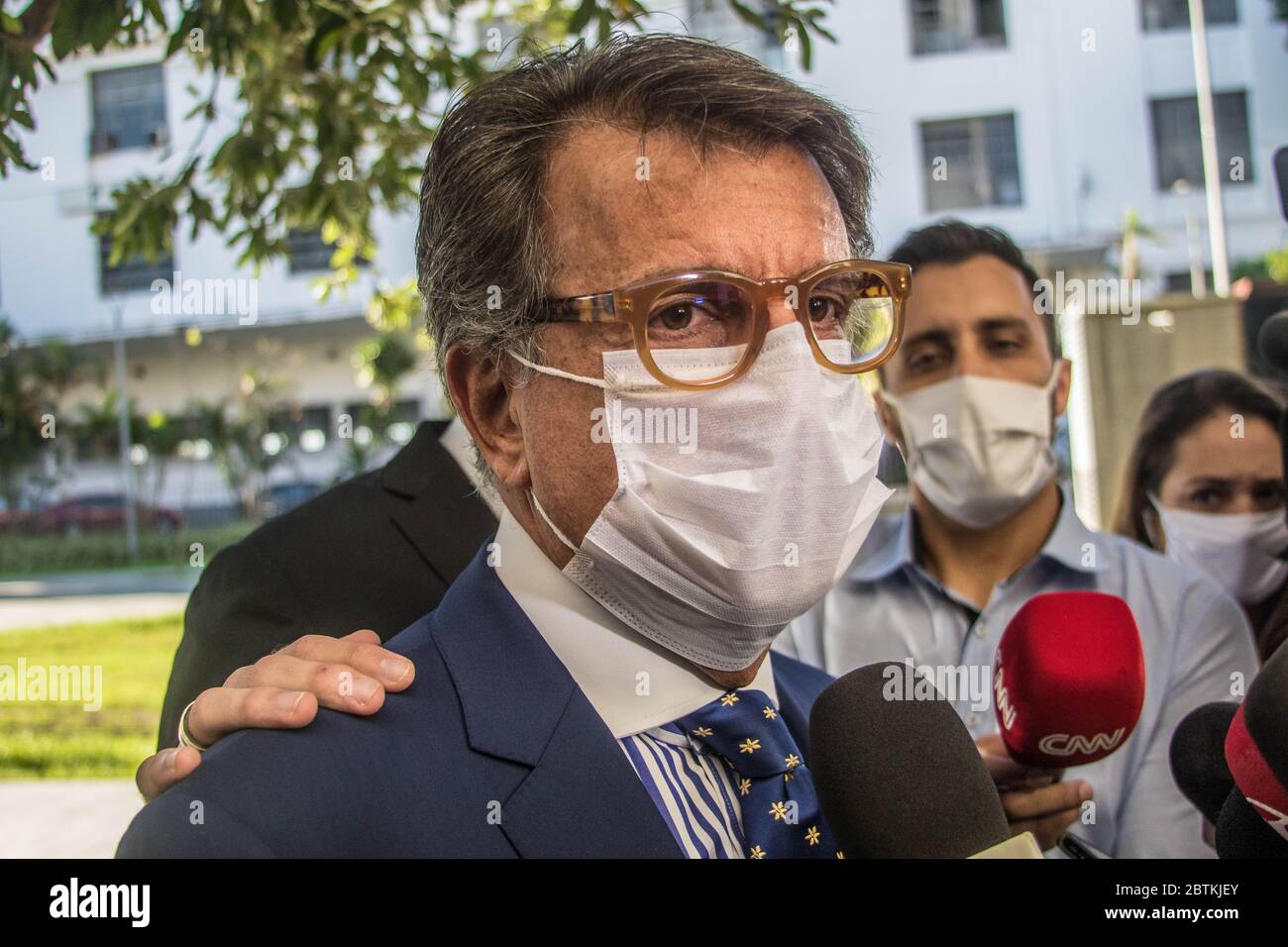 26 maggio 2020: RIO DE JANEIRO, BRASILE, 26 maggio 2020 POLITICA L'IMPRENDITORE PAULO MARINHO testimonia alla polizia federale per la terza volta questo Martedì (26), Circa l'indagine sulla presunta interferenza politica del presidente Jair Bolsonaro nella polizia federale e di FlÃ¡vio Bolsonaro che ha informazioni interne dalla polizia federale. Credit: Ellan Lustosa/ZUMA Wire/Alamy Live News Foto Stock