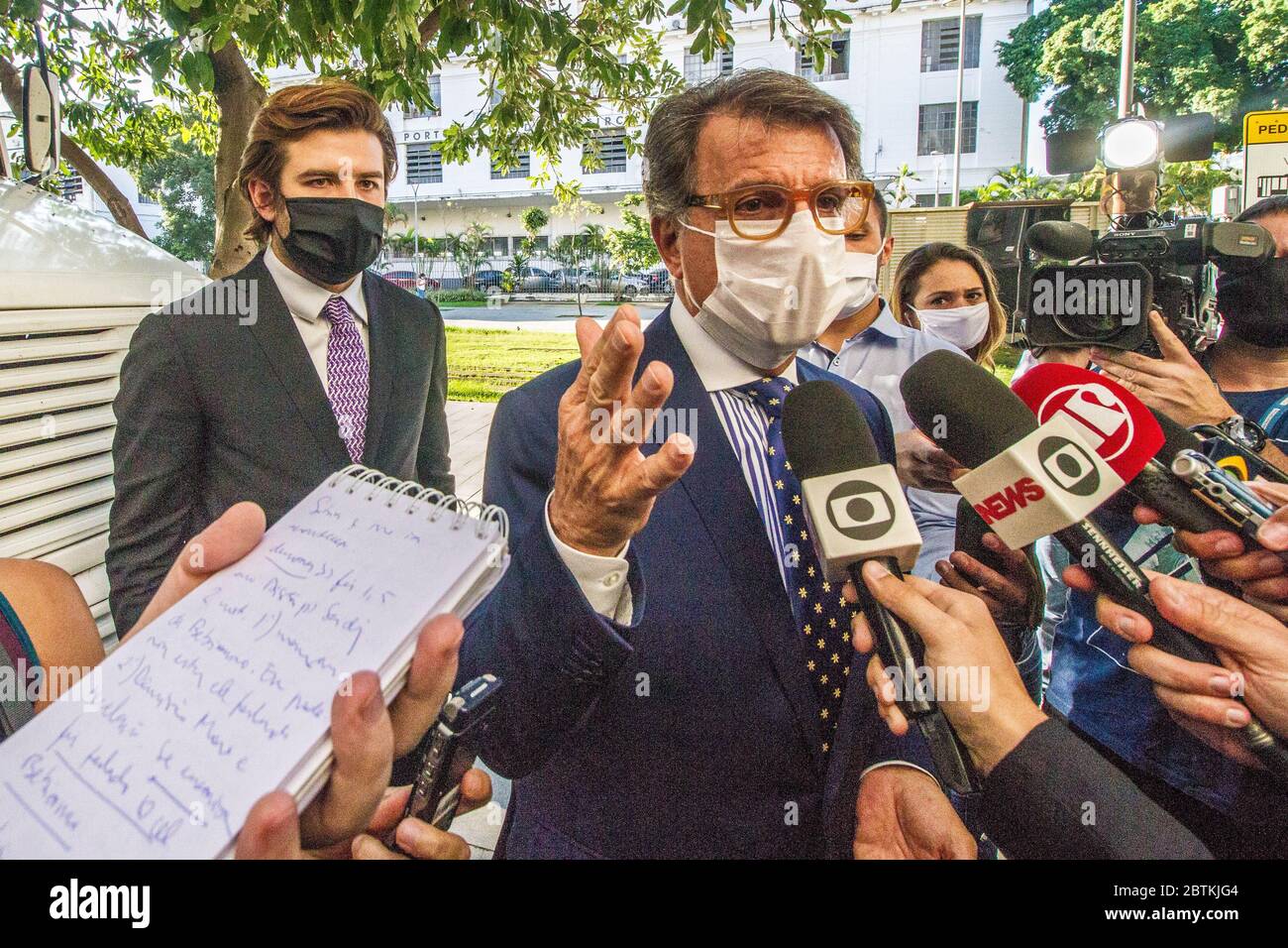 25 maggio 2020: RIO DE JANEIRO, BRASILE, 26 maggio 2020 POLITICA L'IMPRENDITORE PAULO MARINHO testimonia alla polizia federale per la terza volta questo Martedì (26), Circa l'indagine sulla presunta interferenza politica del presidente Jair Bolsonaro nella polizia federale e di FlÃ¡vio Bolsonaro che ha informazioni interne dalla polizia federale. Credit: Ellan Lustosa/ZUMA Wire/Alamy Live News Foto Stock