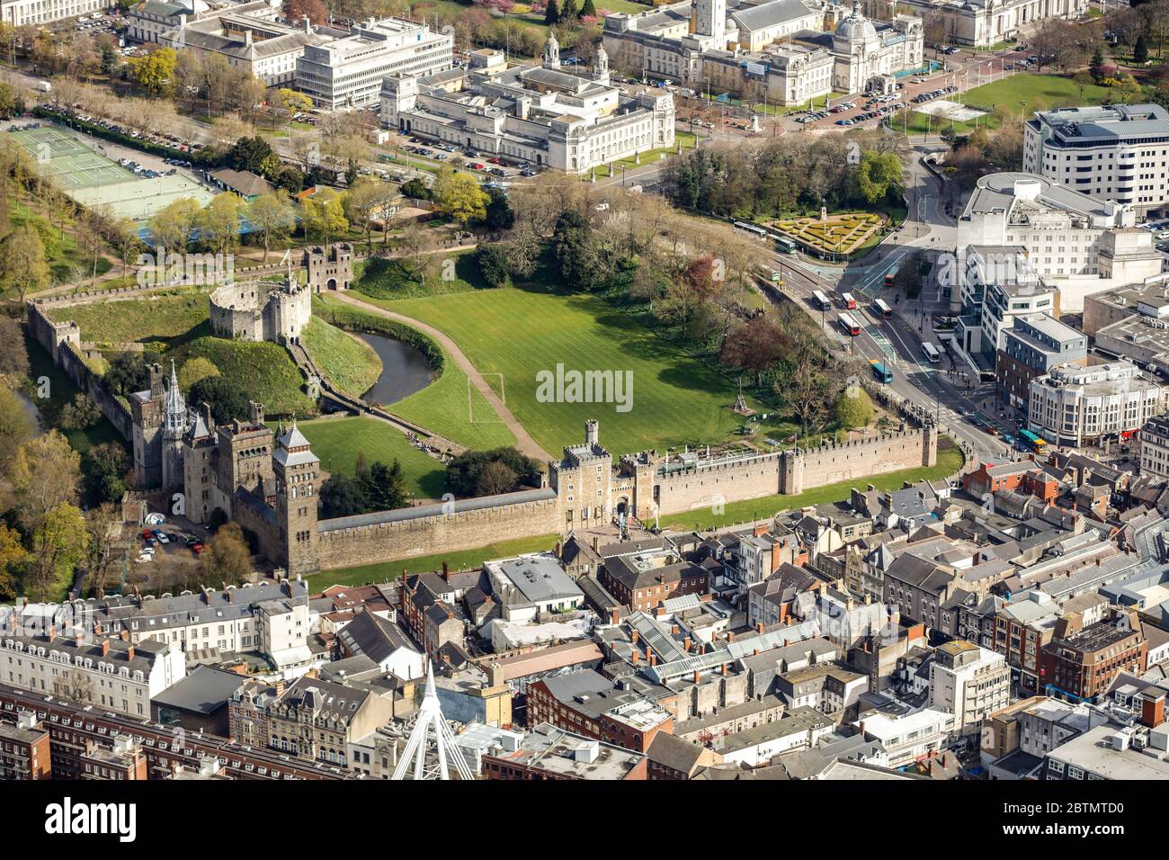 Veduta aerea del Castello di Cardiff in Galles Foto Stock