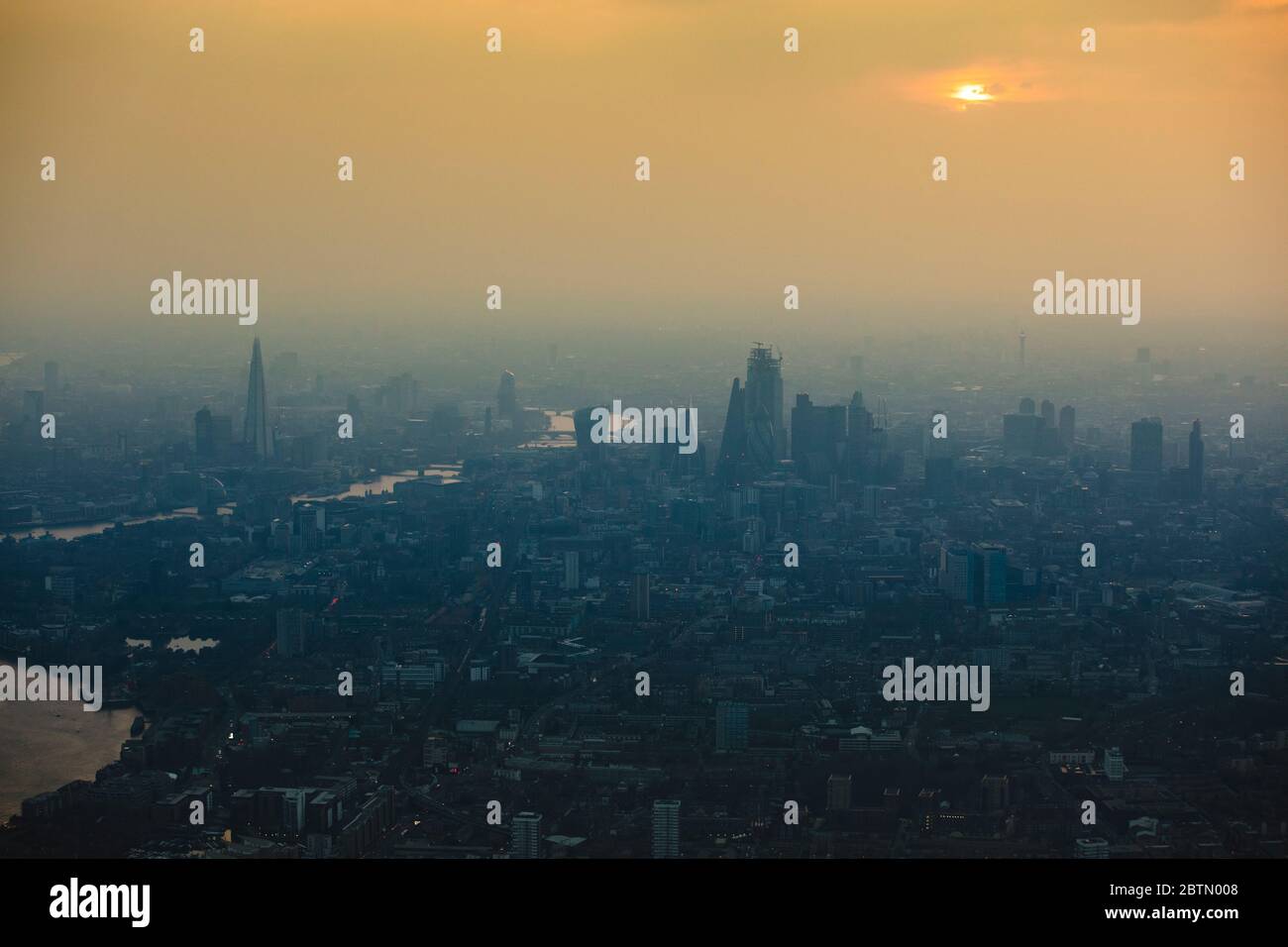 Skyline di Londra a Dusk Foto Stock