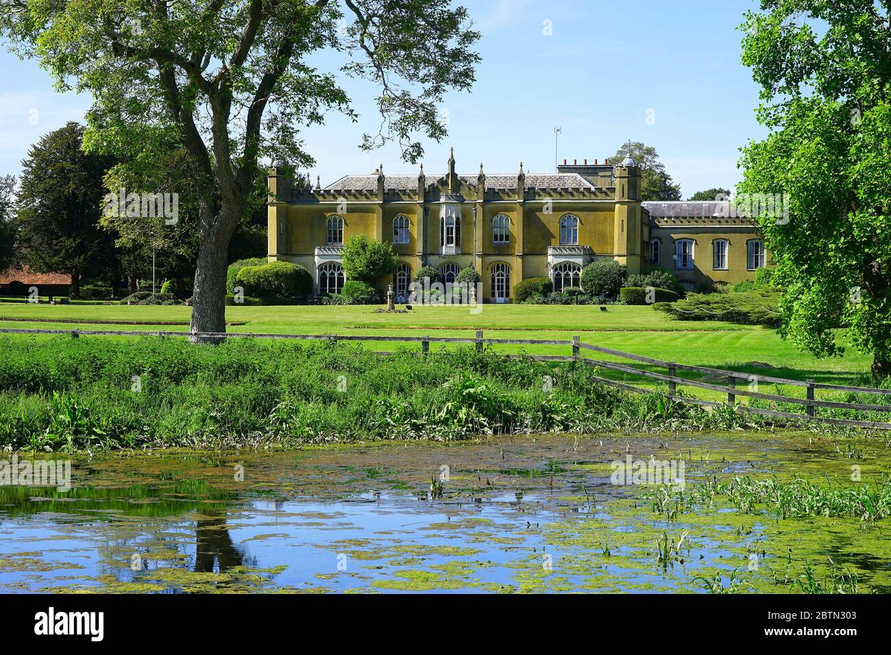 Abbazia di Missenden sul fiume Misbourne Foto Stock