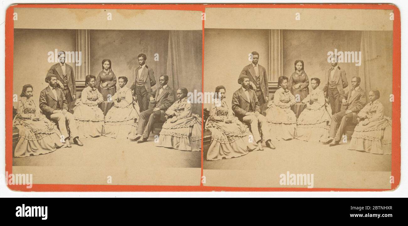 Jubilee Singers Fisk University Nashville Tennessee. Una fotografia di gruppo stereografica in bianco e nero dei Jubilee Singers originali della Fisk University di Nashville, Tennessee. L'oggetto è costituito da doppie fotografie della stessa immagine, prese da due prospettive leggermente diverse. Foto Stock