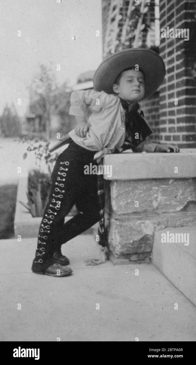 Il ragazzo più ricco del Messico . Roberto Delgado , figlio di cinque anni del senor Pedro Delgado , il milionario minerario , sul quale suo padre ha stabilito un reddito annuo di £40,000 . 24 marzo 1927 Foto Stock