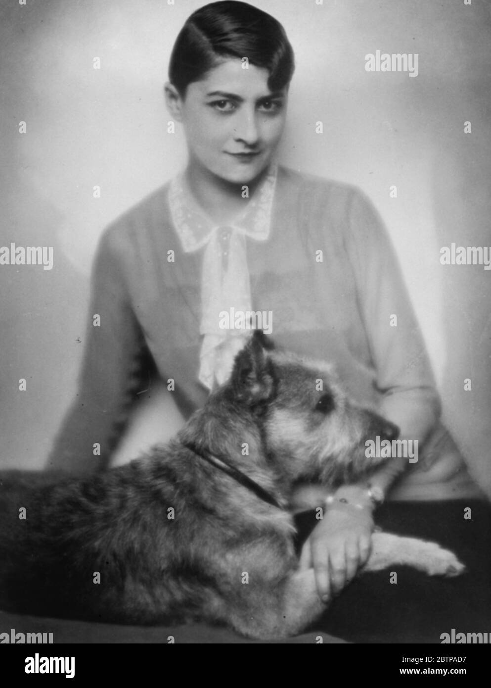 Attrice di volare Atlantic . Un altro tentativo tedesco di essere fatto in un tipo di aereo Bromen . Un nuovo studio ritratto di Lilli Dillenz , che volerà come passeggero , il pilota è Herr Johann Risticz , della Junkers Company . 4 maggio 1928 Foto Stock
