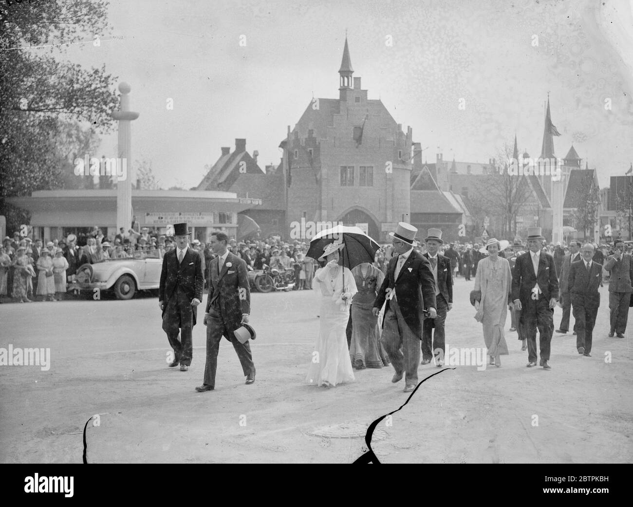 Duca e Duchessa di York a Bruxelles per la settimana britannica . 1 luglio 1935 Foto Stock