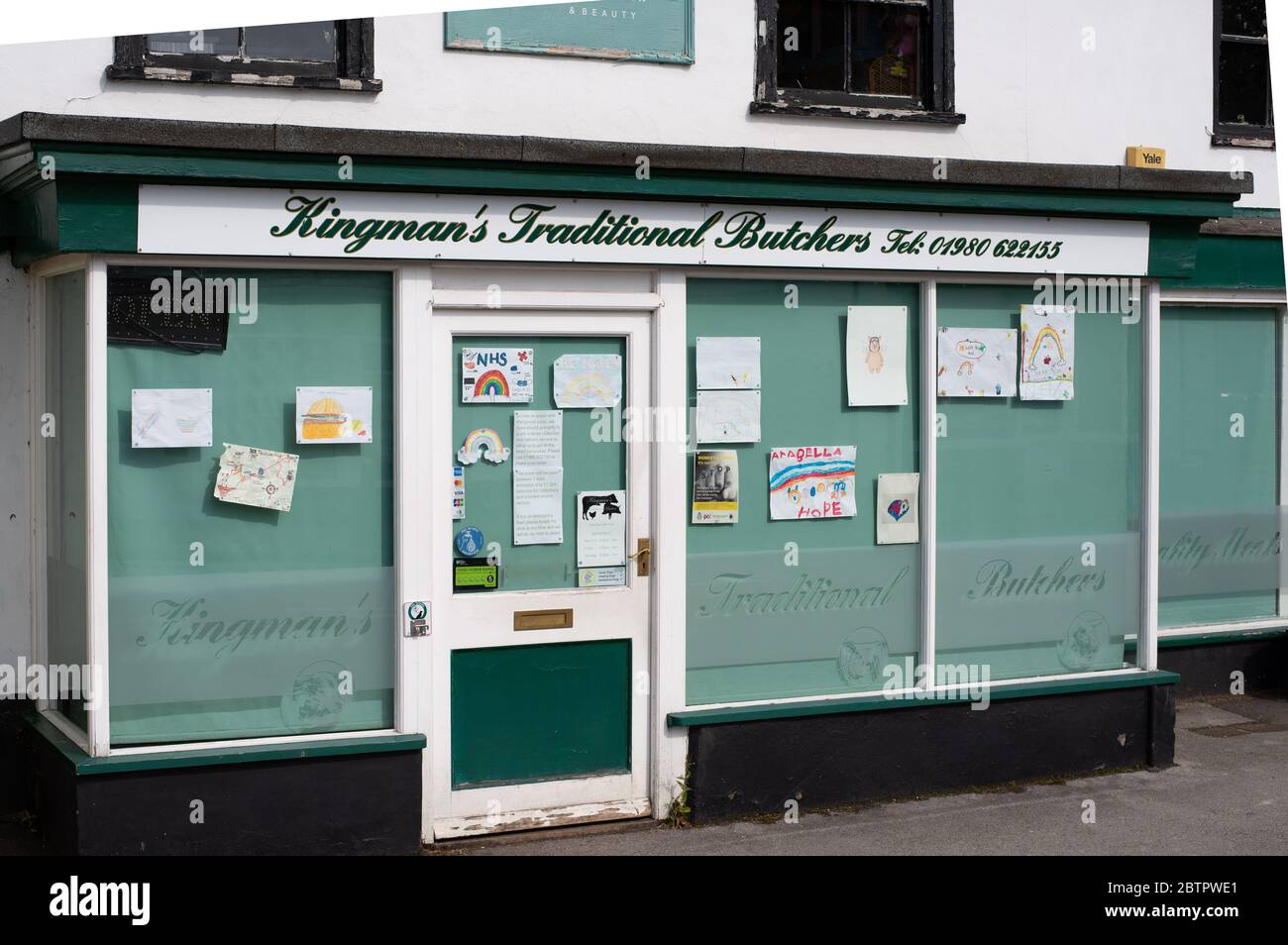 Aziende di Amesbury durante la chiusura di Coronavirus. Wiltshire, Inghilterra Foto Stock