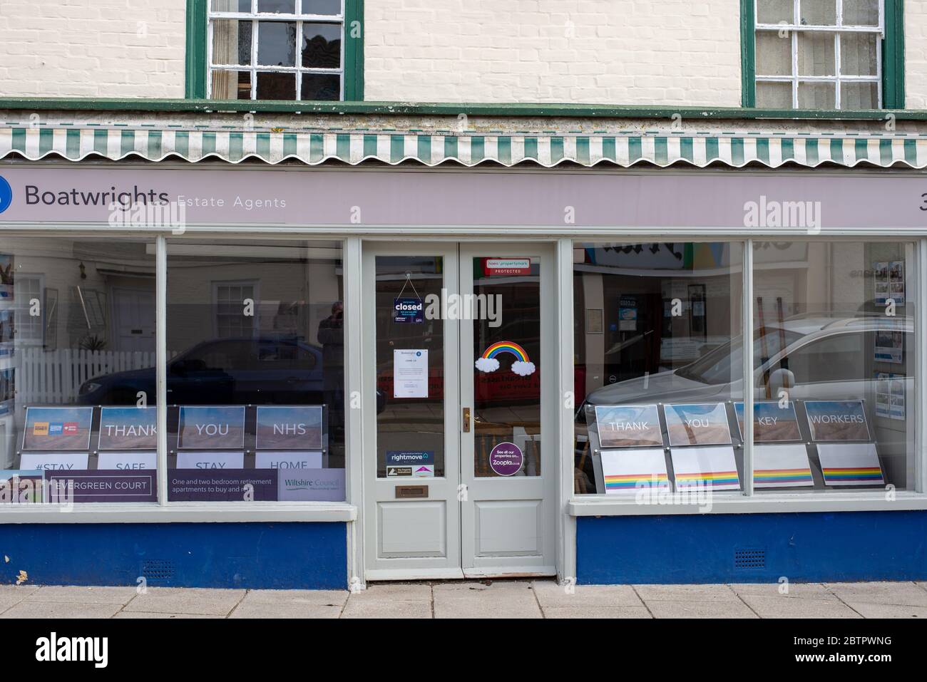 Aziende di Amesbury durante la chiusura di Coronavirus. Wiltshire, Inghilterra Foto Stock
