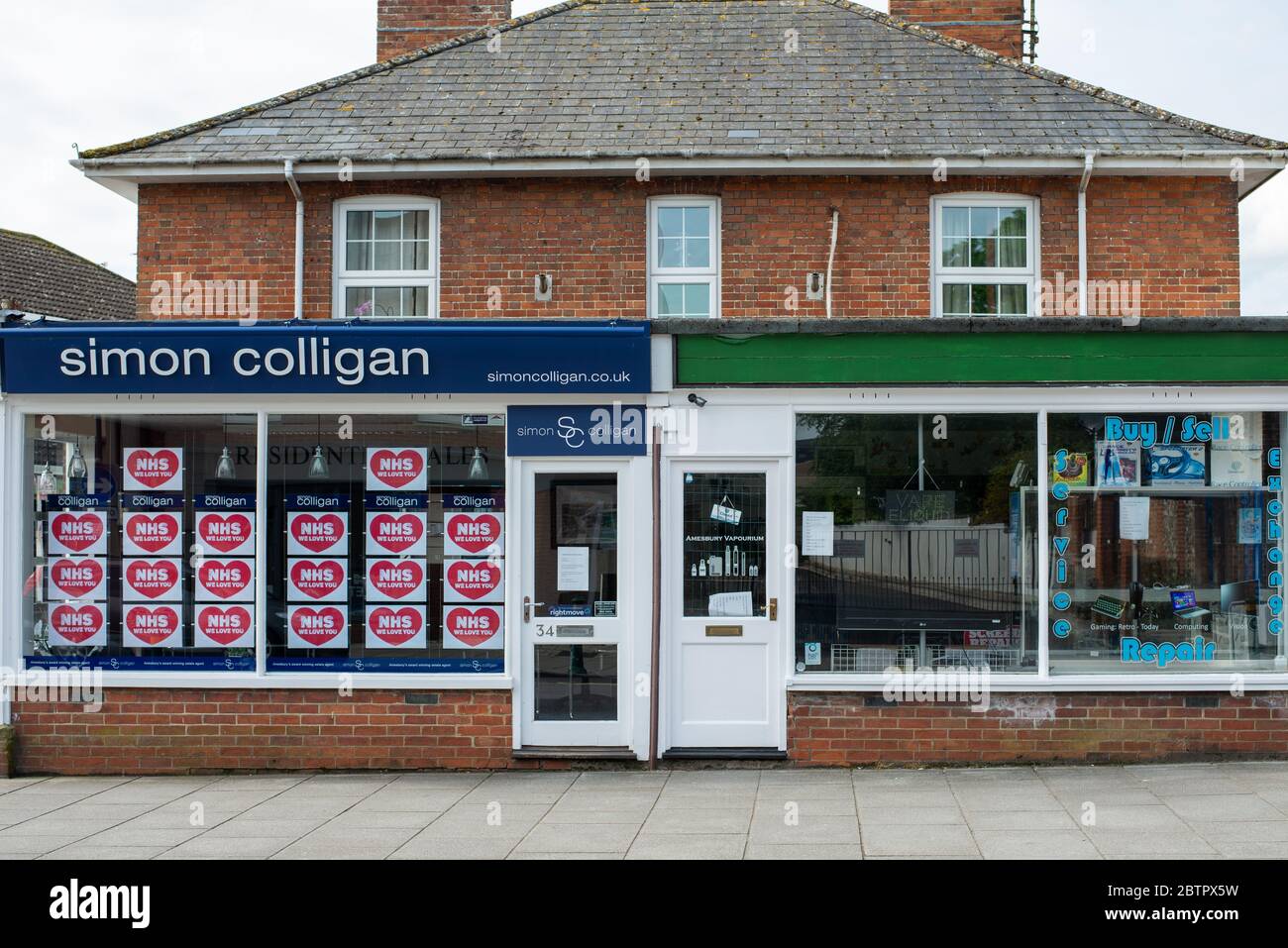Aziende di Amesbury durante la chiusura di Coronavirus. Wiltshire, Inghilterra Foto Stock