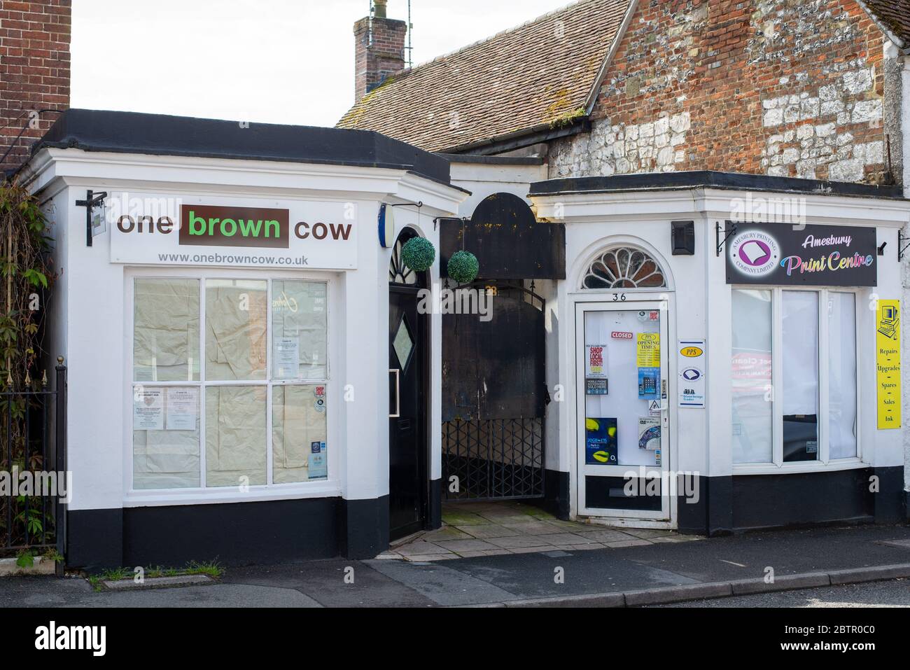 Aziende di Amesbury durante la chiusura di Coronavirus. Wiltshire, Inghilterra Foto Stock
