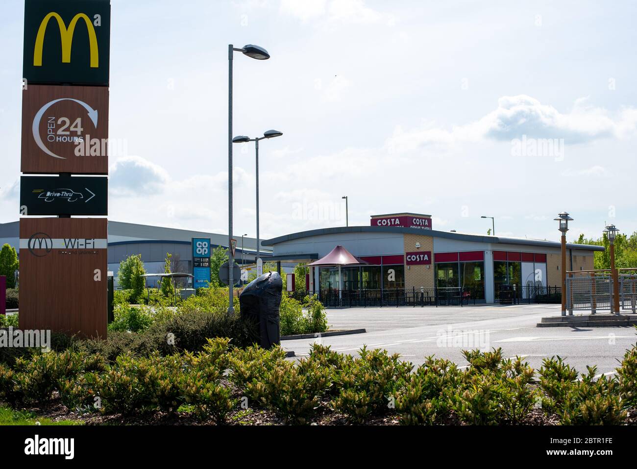 Aziende di Amesbury durante la chiusura di Coronavirus. Wiltshire, Inghilterra Foto Stock