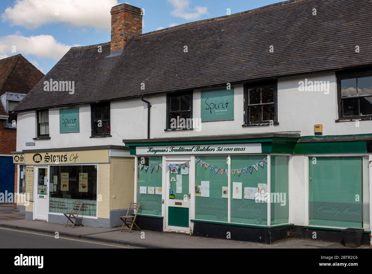 Aziende di Amesbury durante la chiusura di Coronavirus. Wiltshire, Inghilterra Foto Stock