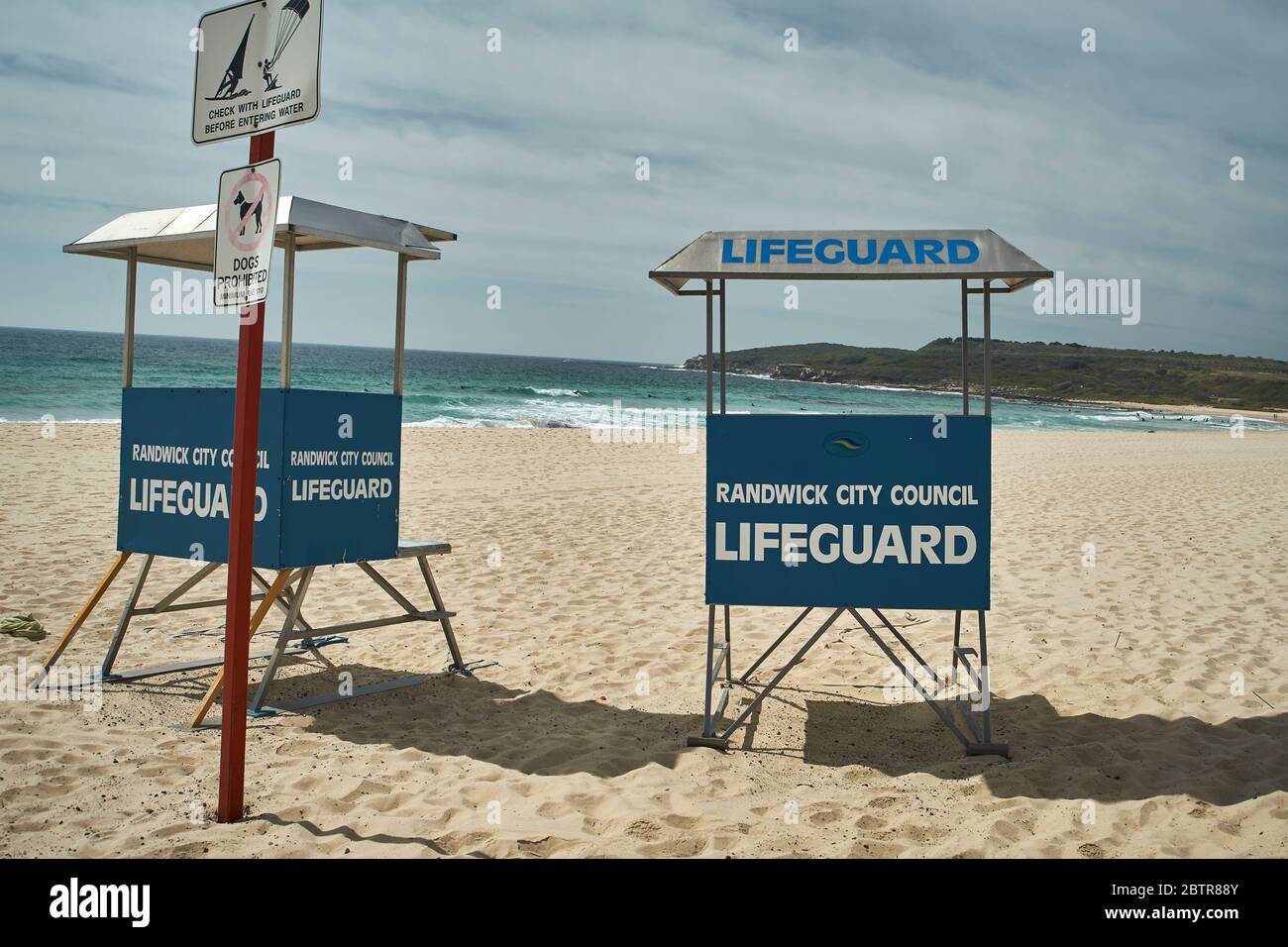 Servizio bagnino presso la spiaggia di Maroubra a Sydney, Australia Foto Stock