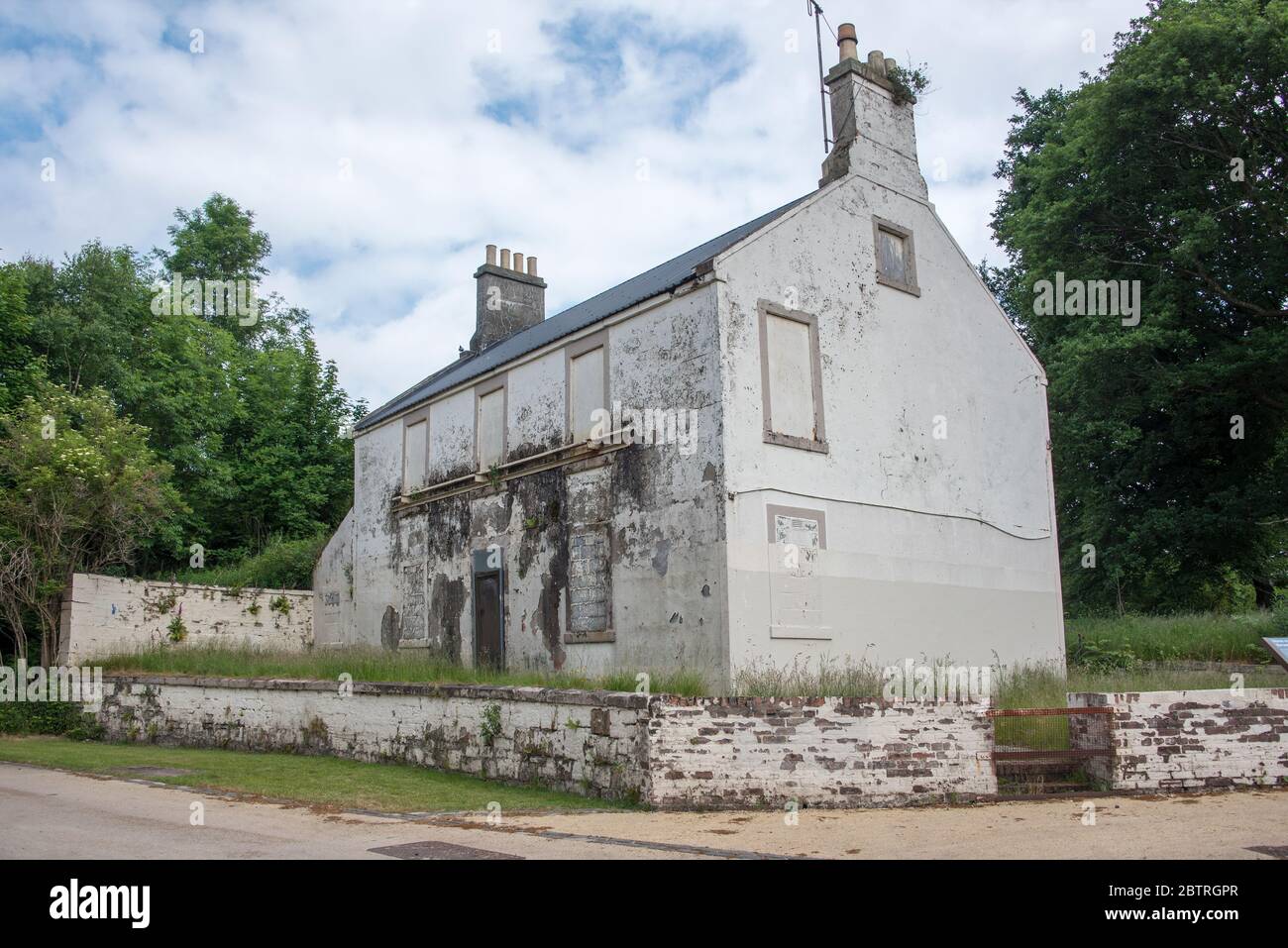 L'ex Lock Keepers House di Applecross su Forth & Clyde Canal, Glasgow Foto Stock L'ex Lock Keepers House di Applecross su Forth & Clyde Canal, Glasgow Foto Stock
