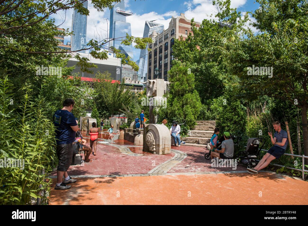 New York City, New York - 10 agosto 2019: Chelsea Waterside Park, New York Foto Stock