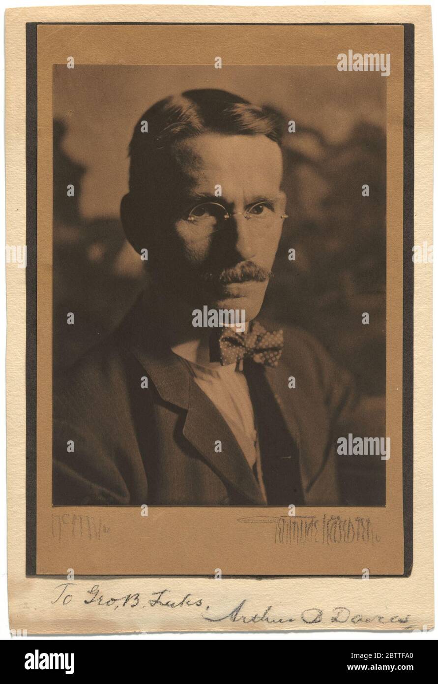Arthur Bowen Davies. Dopo essersi trasferito a New York nel 1887, Arthur Davies divenne una figura leader nel mondo dell'arte. Oltre al suo lavoro di artista, è stato anche consulente e mentore per altri. Foto Stock