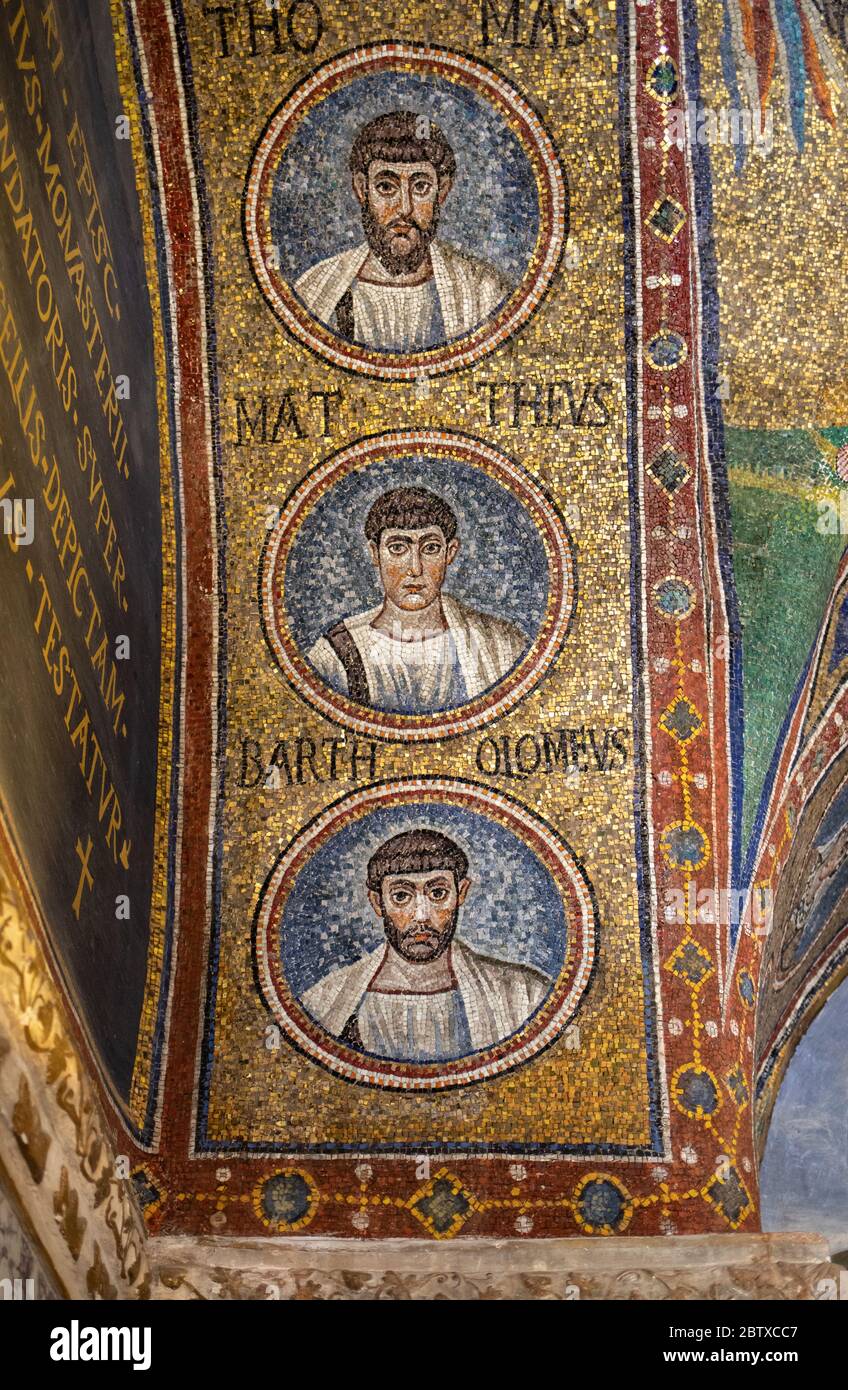 Ravenna, Italia - 11 Settembre 2019: i mosaici della Cappella di Sant Andrea o Cappella Arcivescovile di Ravenna, Italia. La sola esistente sede arcivescovile ch Foto Stock