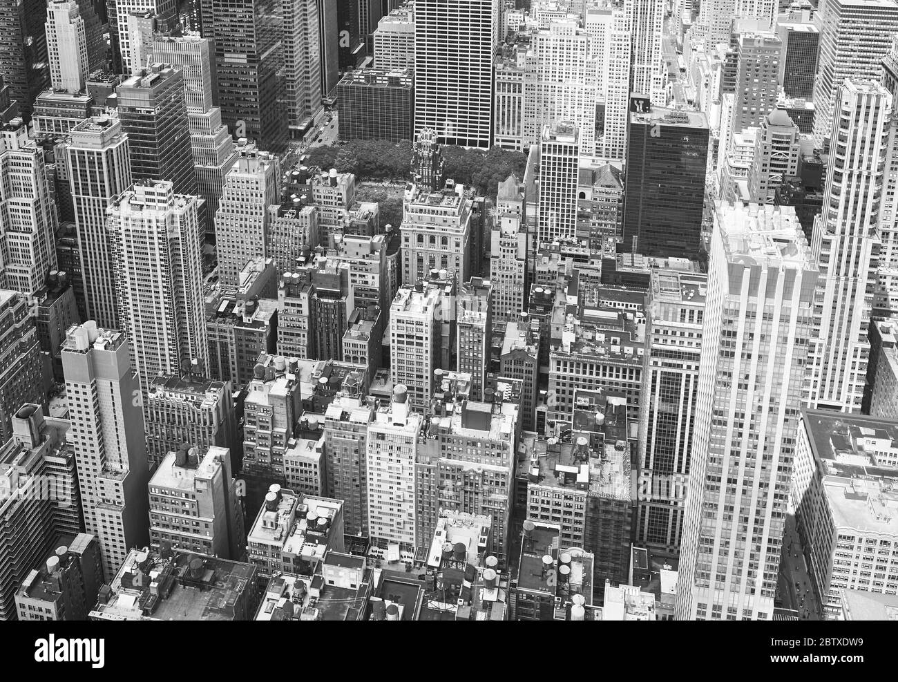 In bianco e nero vista aerea di Manhattan, New York City, Stati Uniti d'America. Foto Stock