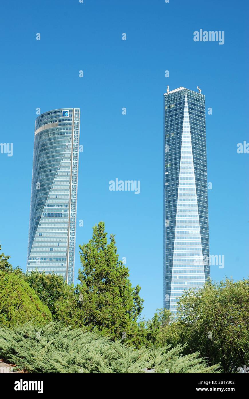 Torre Espacio e Torre Cristal. CTBA, Madrid, Spagna. Foto Stock