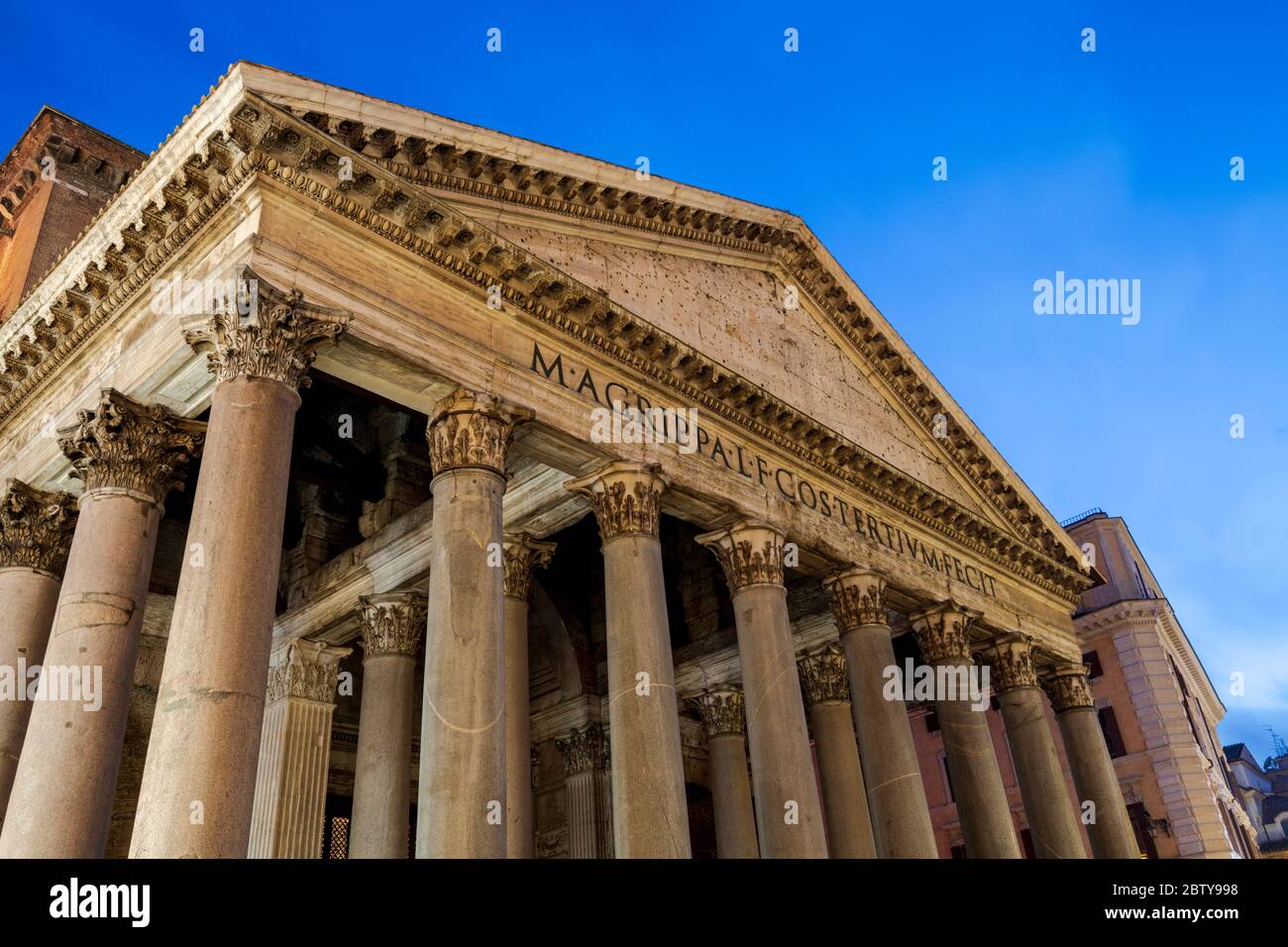 Il Pantheon di notte, Patrimonio dell'Umanità dell'UNESCO, Piazza della rotonda, Roma, Lazio, Italia, Europa Foto Stock