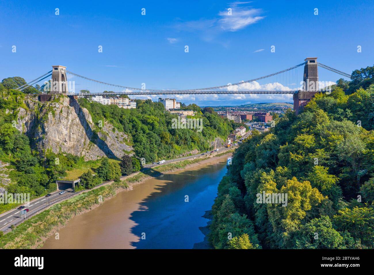 Vista aerea sulla gola di Avon e sul ponte sospeso di Clifton, Bristol, Inghilterra, Regno Unito, Europa Foto Stock