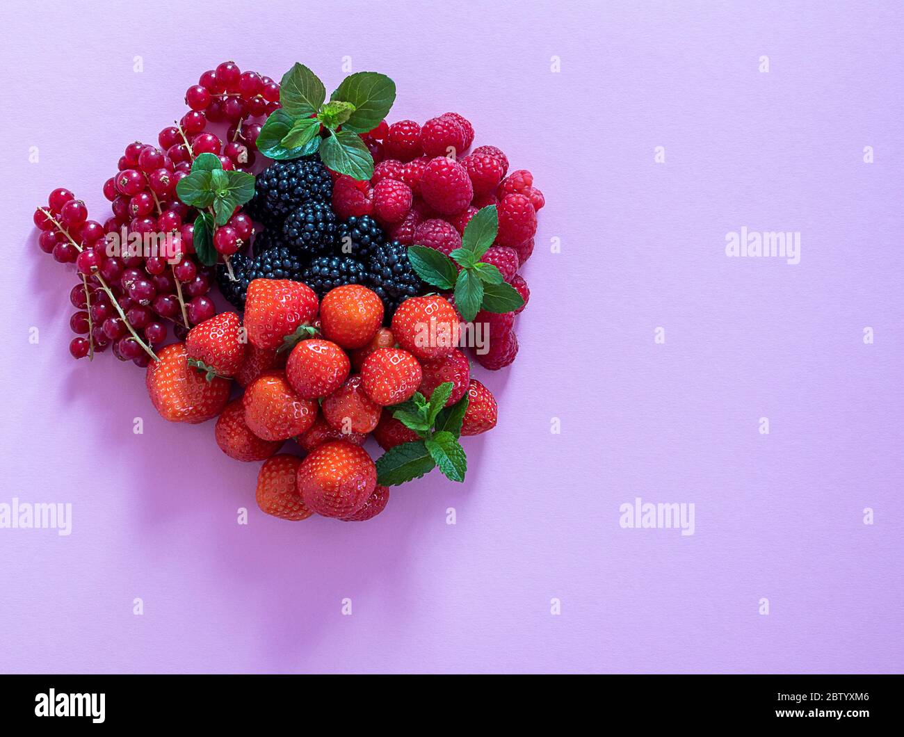 Chiocciole di frutti di bosco, mix assortito e colorato Foto Stock