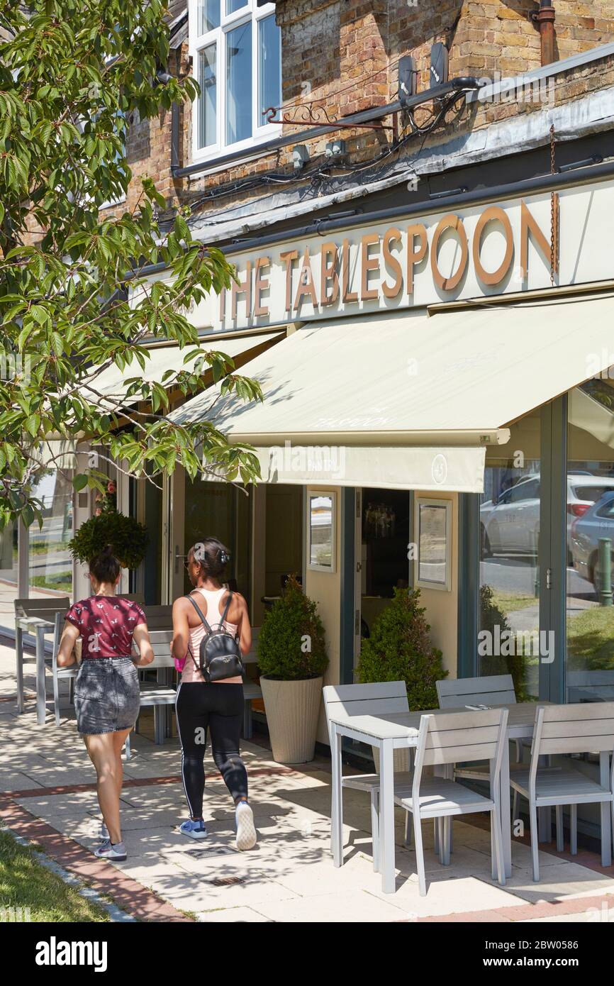 The Tablespoon Restaurant in Sunningdale, Berkshire, Inghilterra, Regno Unito Foto Stock