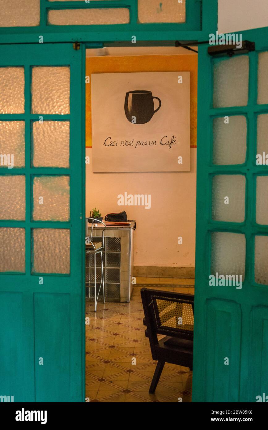 Funky cafe ristorante - Bistro culturale, Merida, Yucatan, Messico Foto Stock