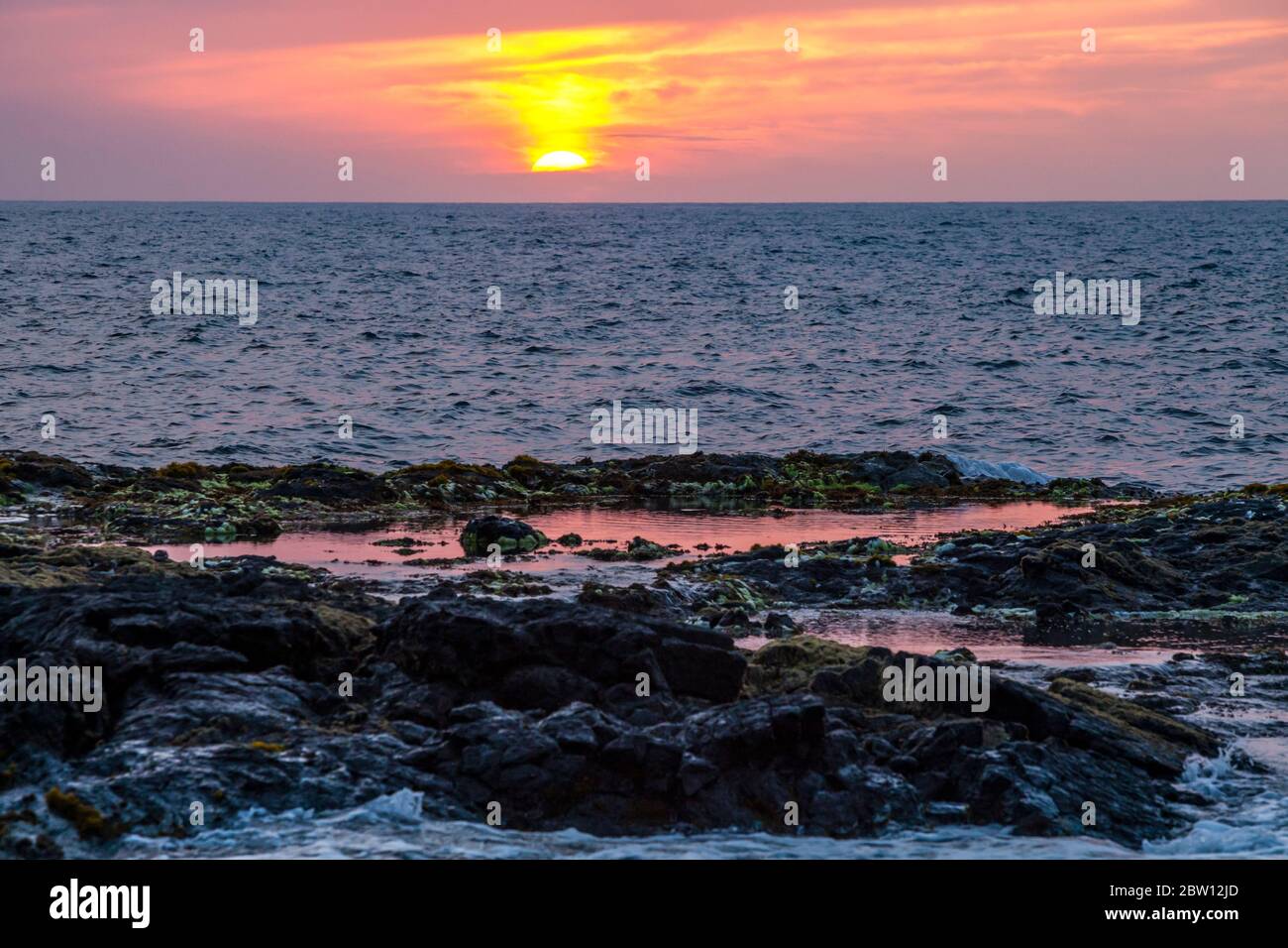 Sunset, Wawaloli Beach Park, Kailua-Kona, Hawaii, Stati Uniti. Foto Stock