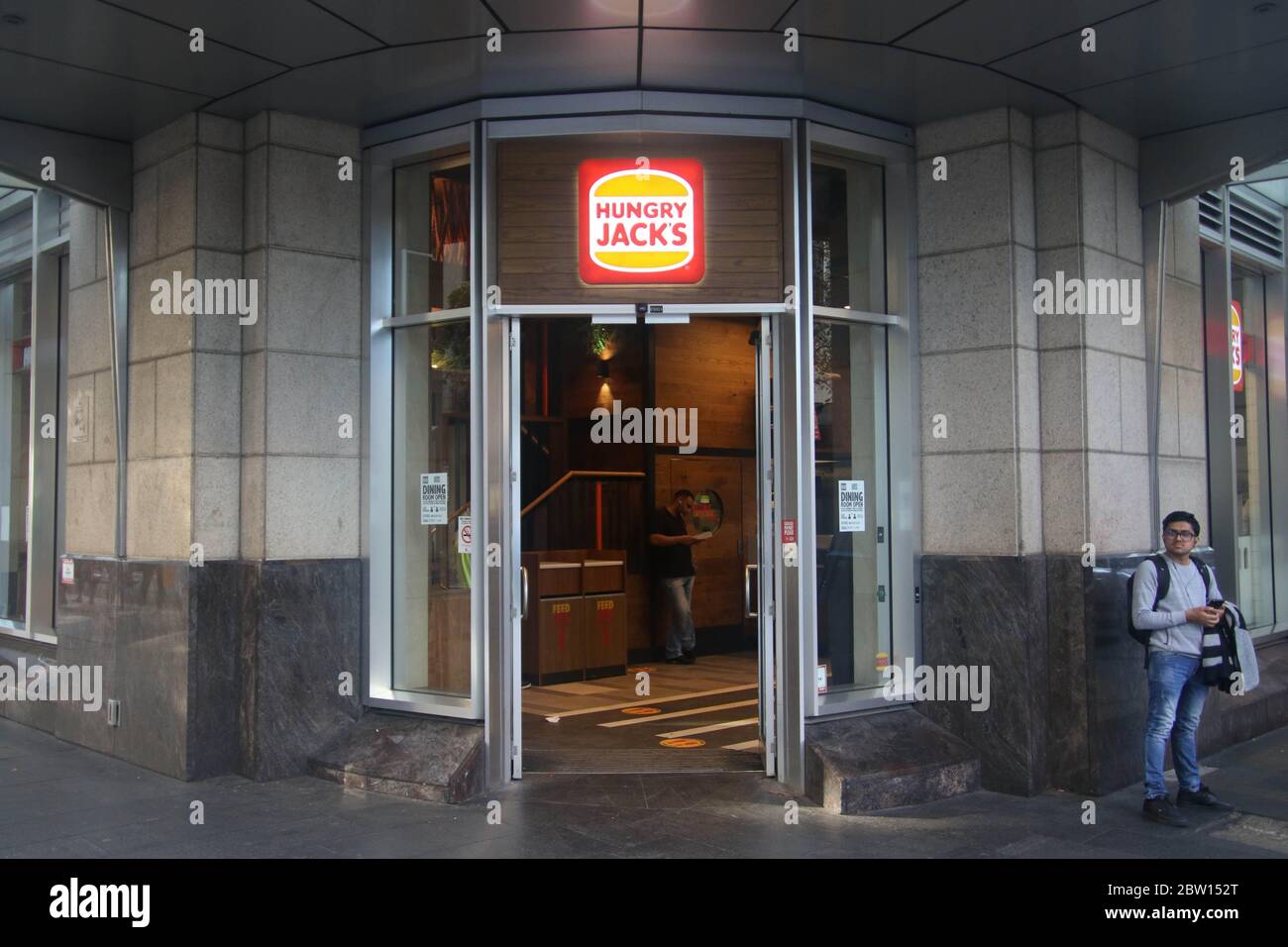 Hungry Jacks all'angolo tra Park Street e Pitt Street, Sydney, NSW, Australia. Foto Stock