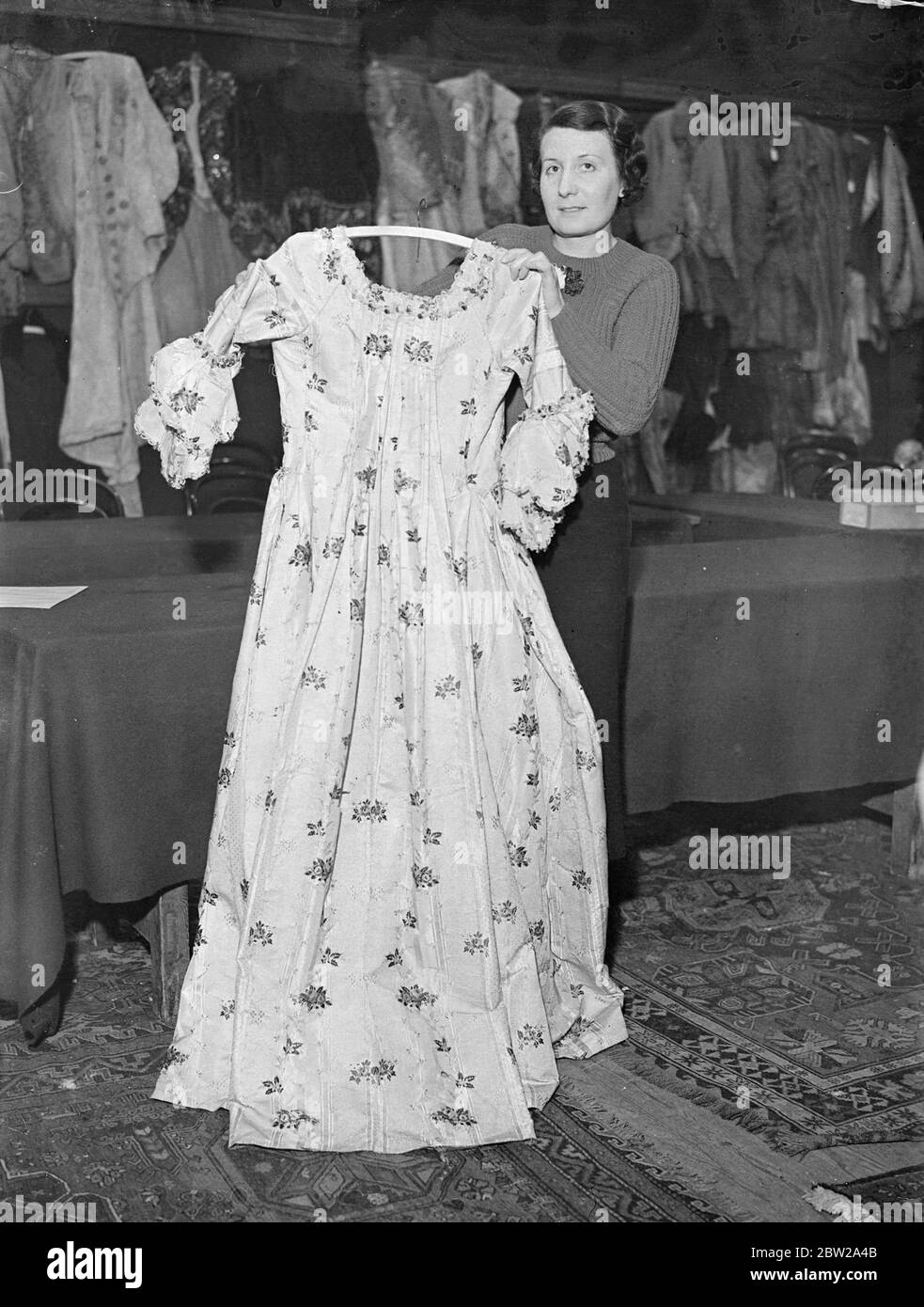 Costume charleston anni 20 con frange crema da donna