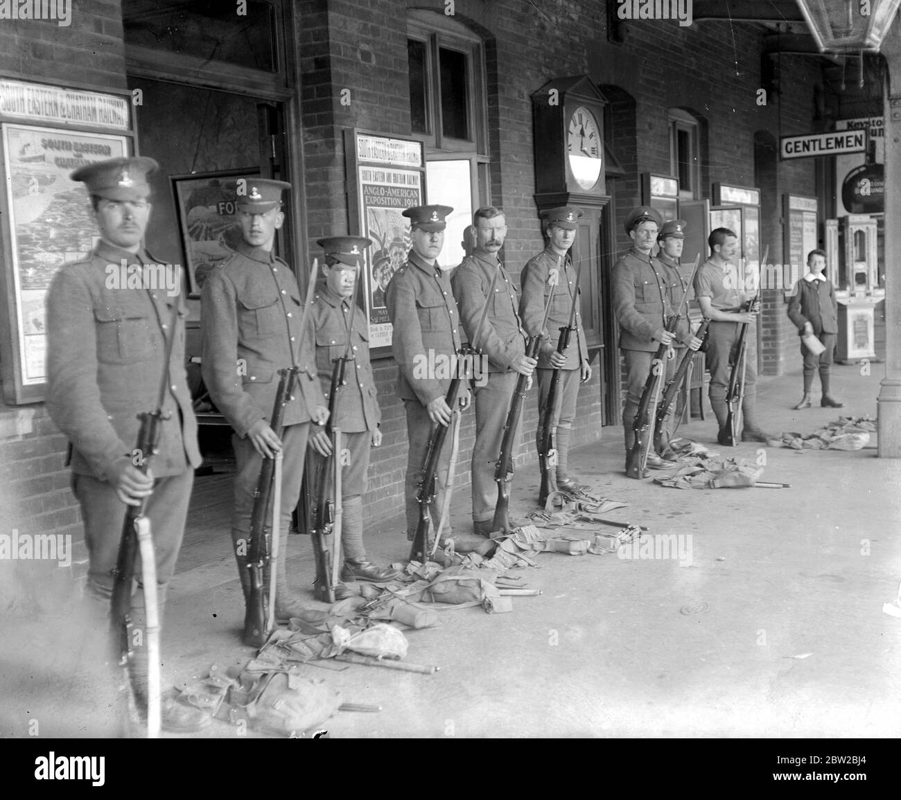 Mobilitazione dell'Inghilterra. Royal Dublin Fusiliers a Rochester. Foto Stock