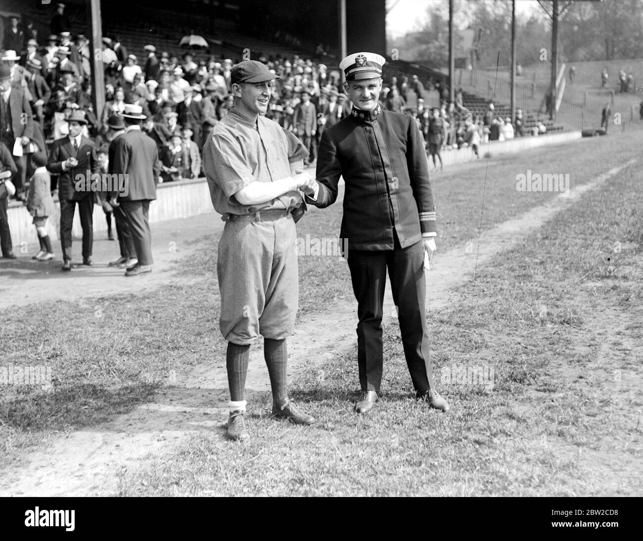 Partita di baseball anglo-americana all'Arsenal Football Ground, Highbury. 18 maggio 1918 Foto Stock