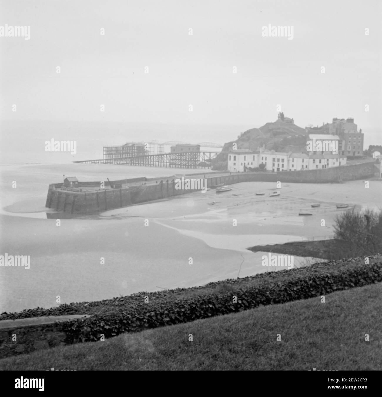 La vista generale della riva di Tenby, Galles. 7 febbraio 1939 Foto Stock